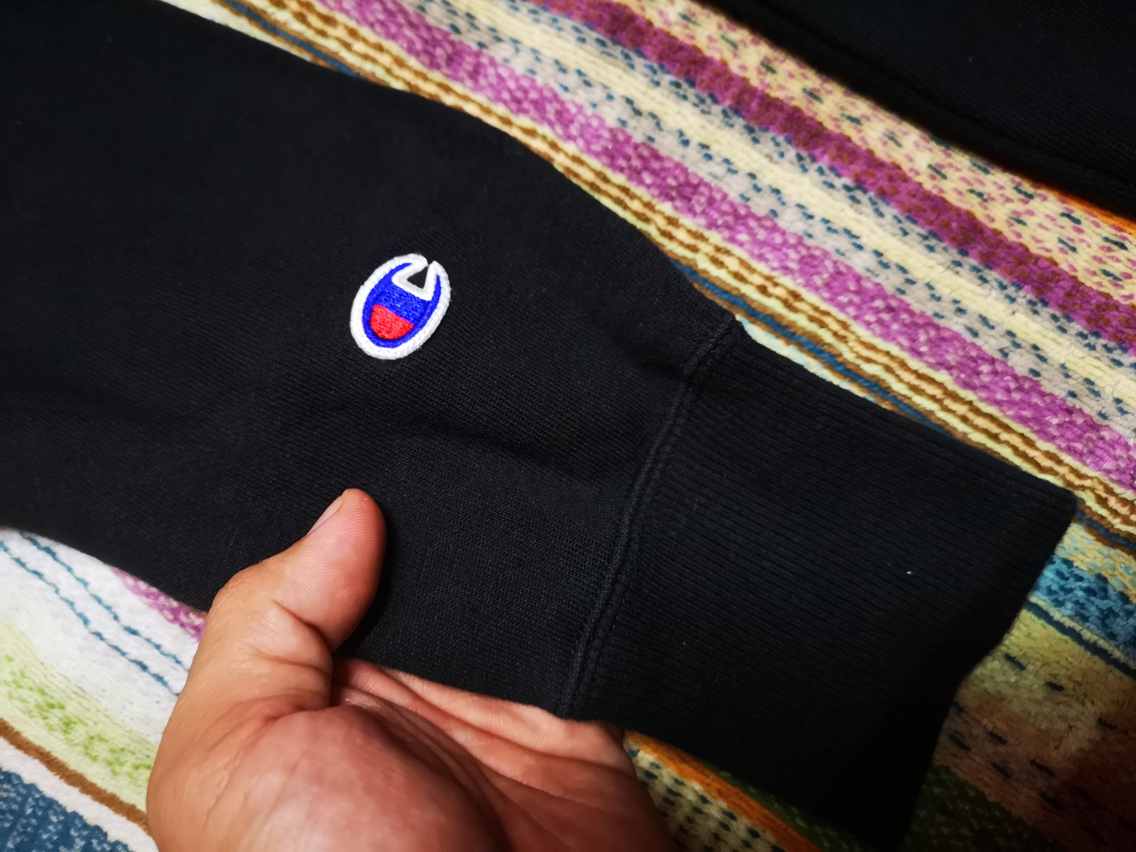 Champion Champion Hoodie Center Logo Size US M / EU 48-50 / 2 - 4 Thumbnail
