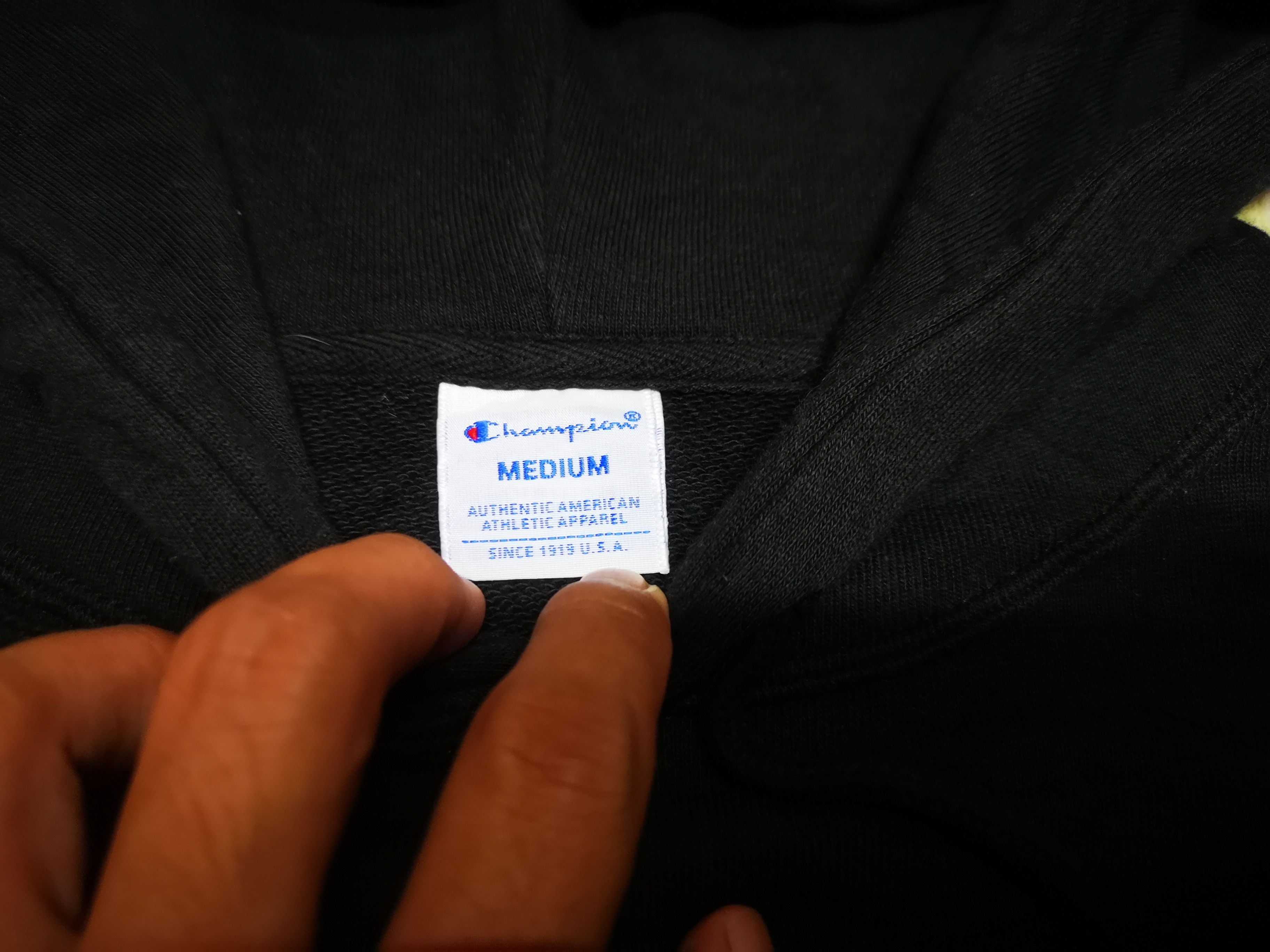 Champion Champion Hoodie Center Logo Size US M / EU 48-50 / 2 - 5 Thumbnail