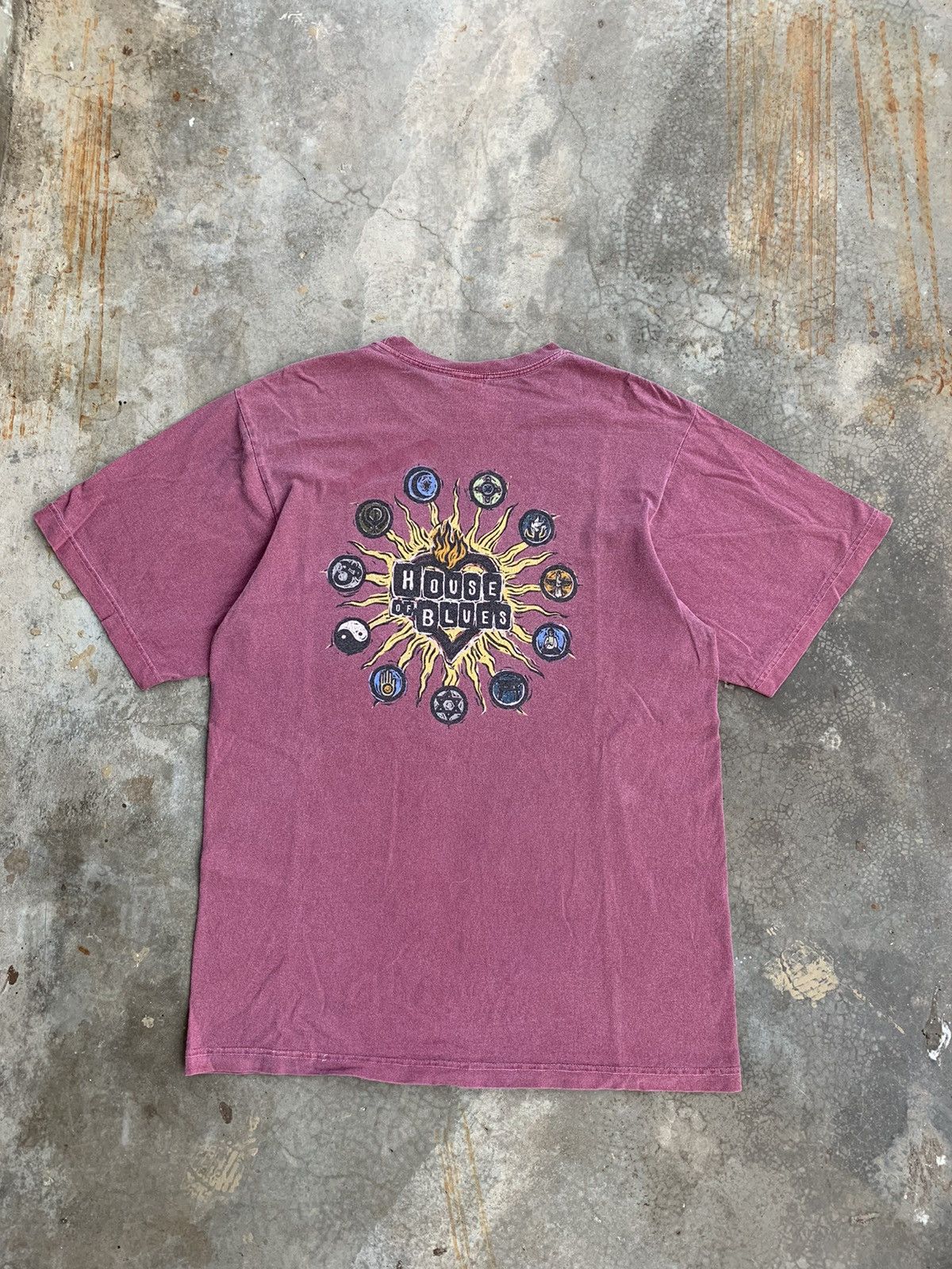 vintage-vintage-90s-house-of-blues-by-isaac-tigrett-chicago-tshirt