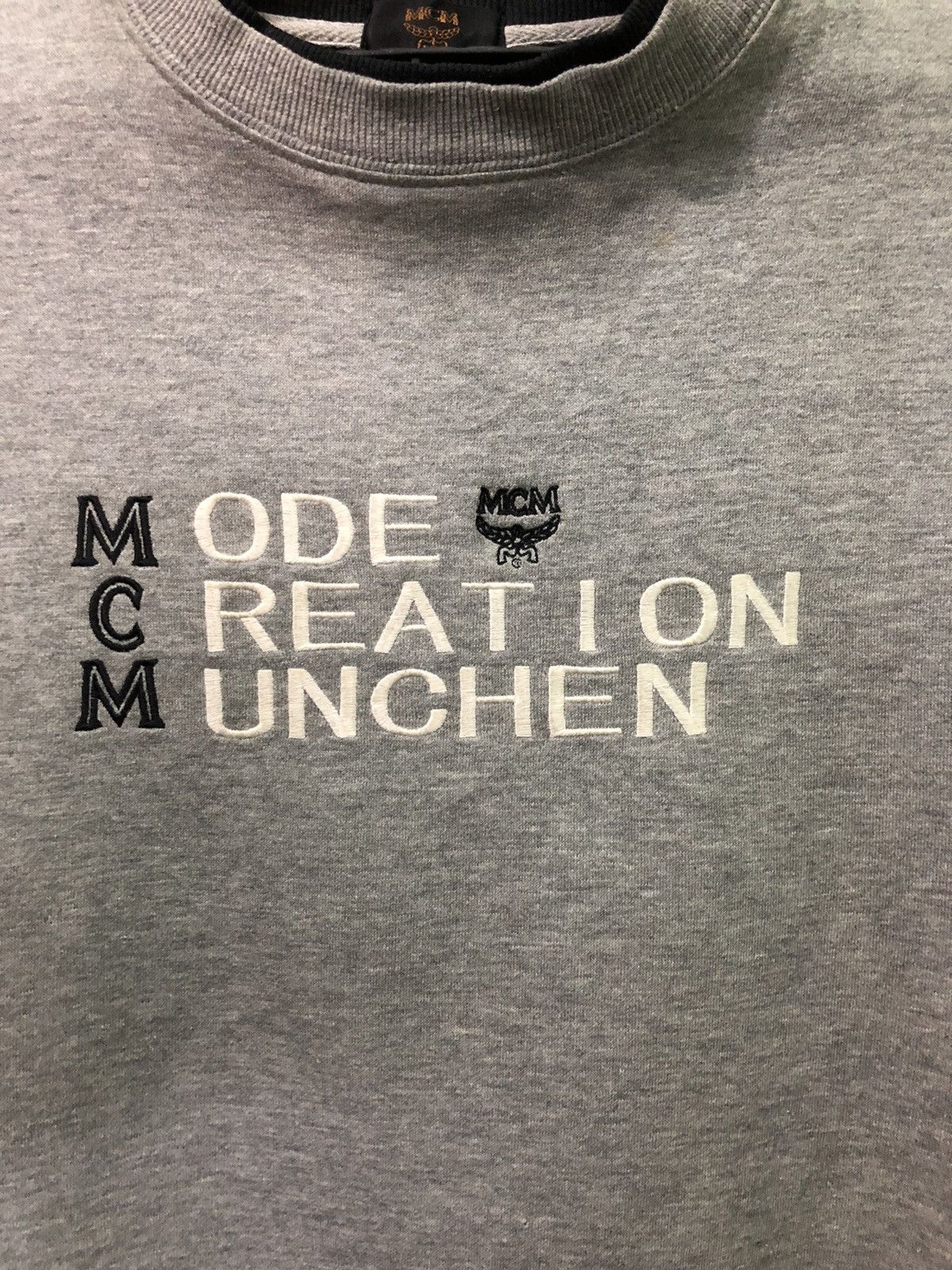 MCM × Vintage Vintage MCM Big Logo Embroidered Crewneck Sweatshirt Size US L / EU 52-54 / 3 - 2 Thumbnail