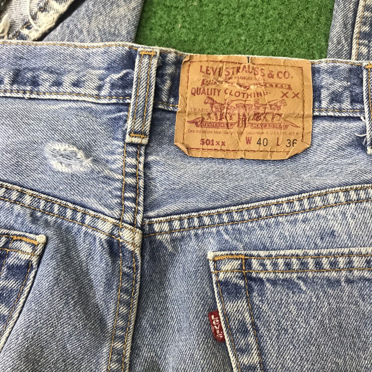 Levi's Vintage 80s Levis 501xx Distress Dirty Nice Faded USA Size US 38 / EU 54 - 18 Thumbnail
