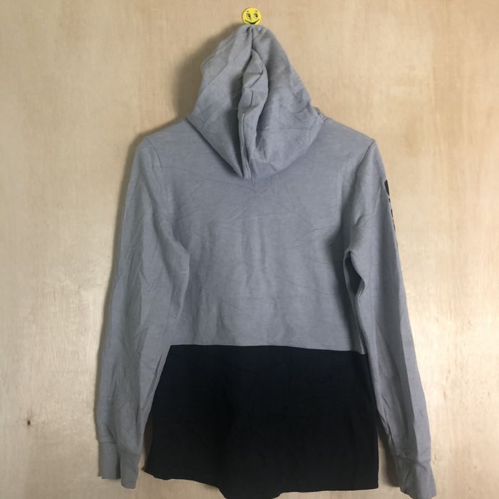 Vintage Under Armour Hoodies Simple Design | Grailed