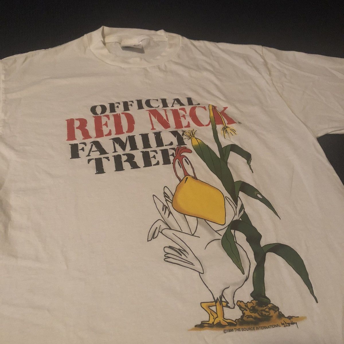 Vintage Vintage 1996 Official Red Neck Family Tree Graphic Comic Tee Size US L / EU 52-54 / 3 - 2 Thumbnail