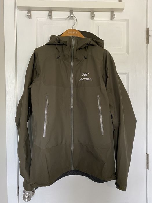 Arc'Teryx Arc’teryx Beta SL Hybrid Shell Jacket (dracaena olive) | Grailed