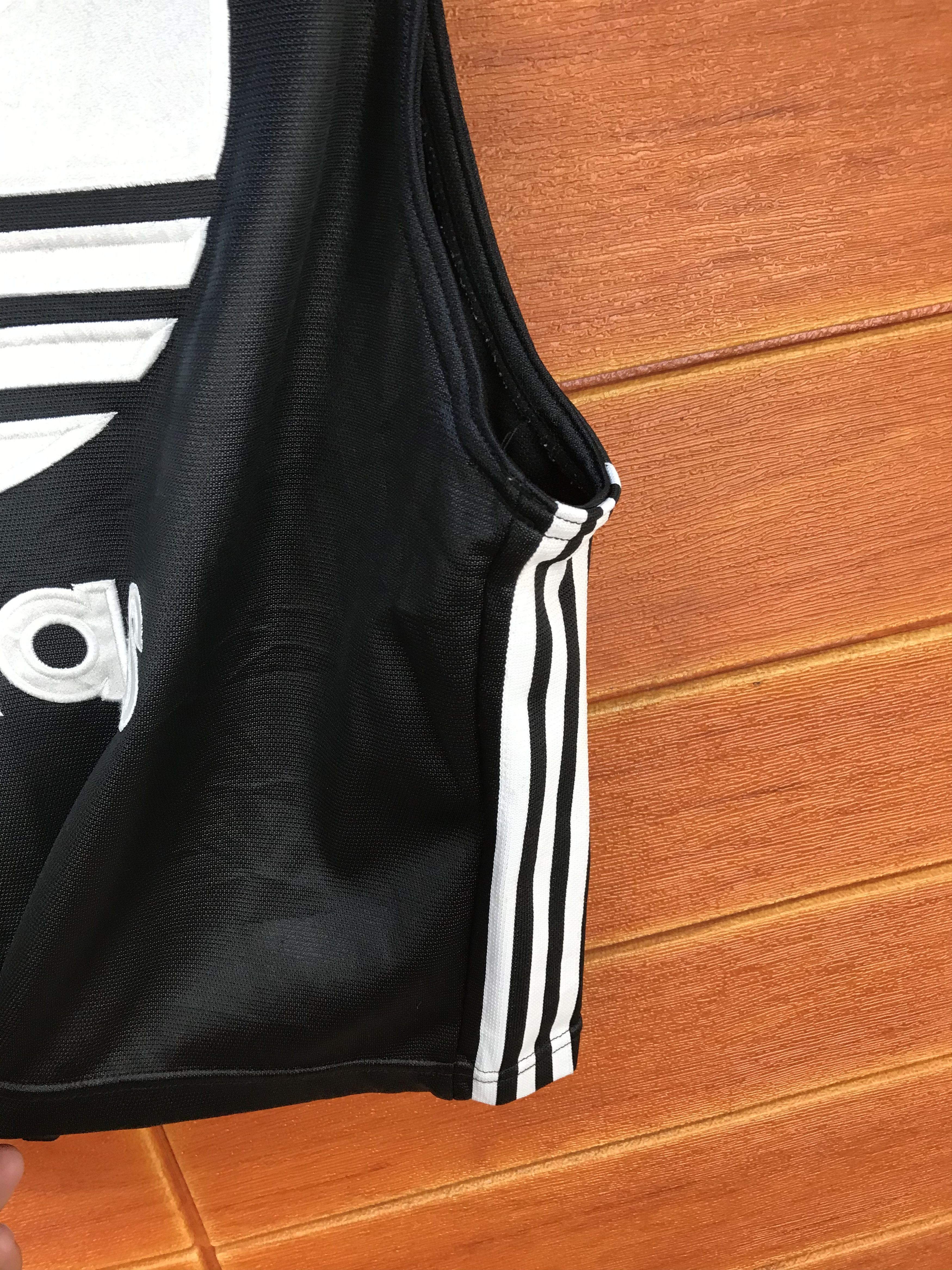 Adidas Vintage ADIDAS X DESCENTE Trefoil Embroidered Vest Size US M / EU 48-50 / 2 - 4 Thumbnail