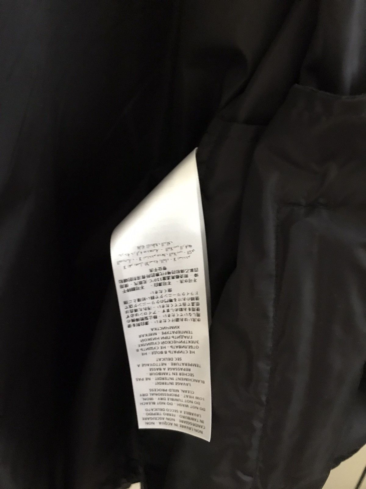 Gucci Gucci FW19 windbreaker jacket with detachable sleeves Size US L / EU 52-54 / 3 - 7 Thumbnail