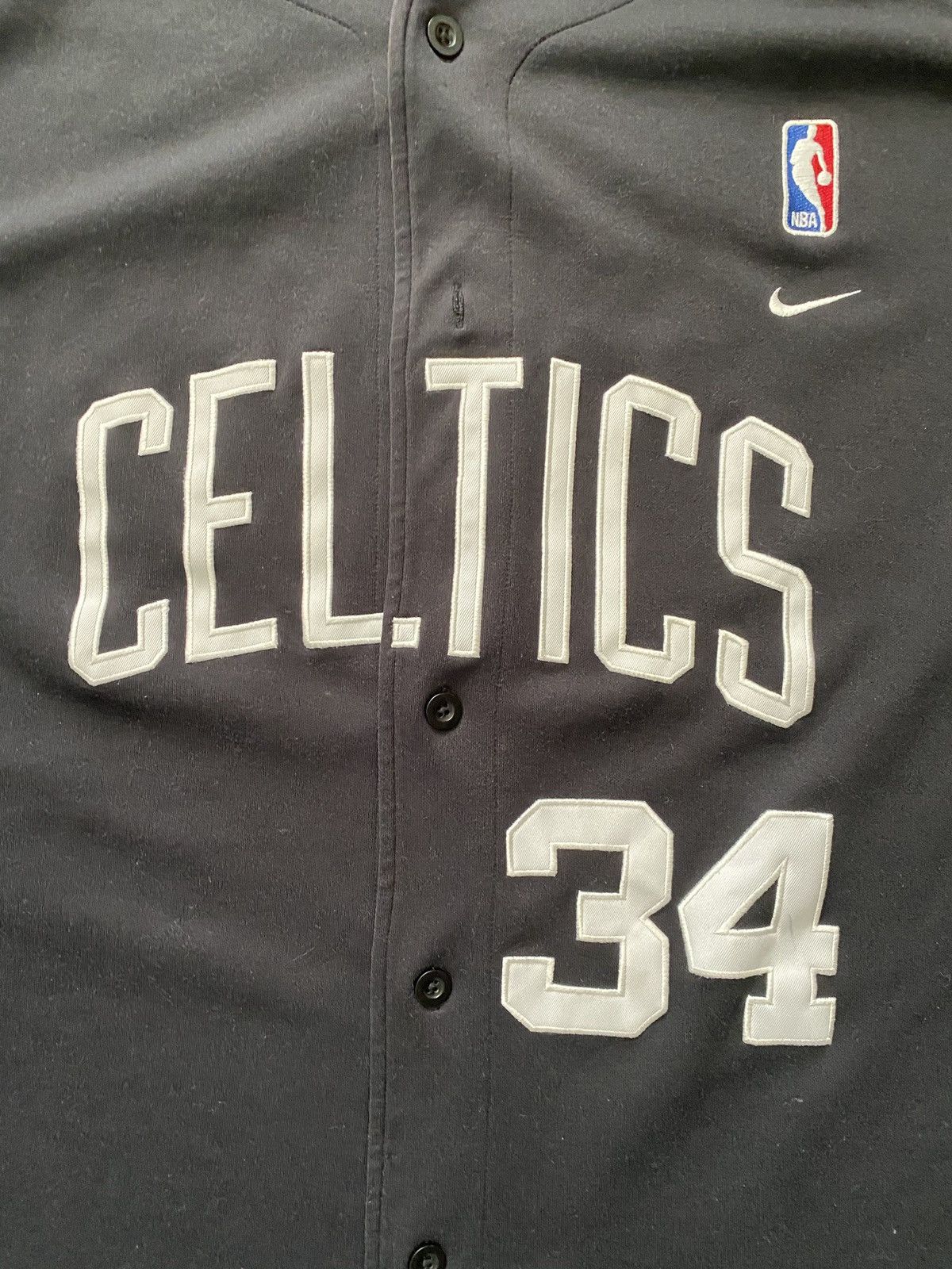 Nike Vintage Nike Boston Celtics Paul Pierce Button Up Warm Up Size US XXL / EU 58 / 5 - 5 Thumbnail