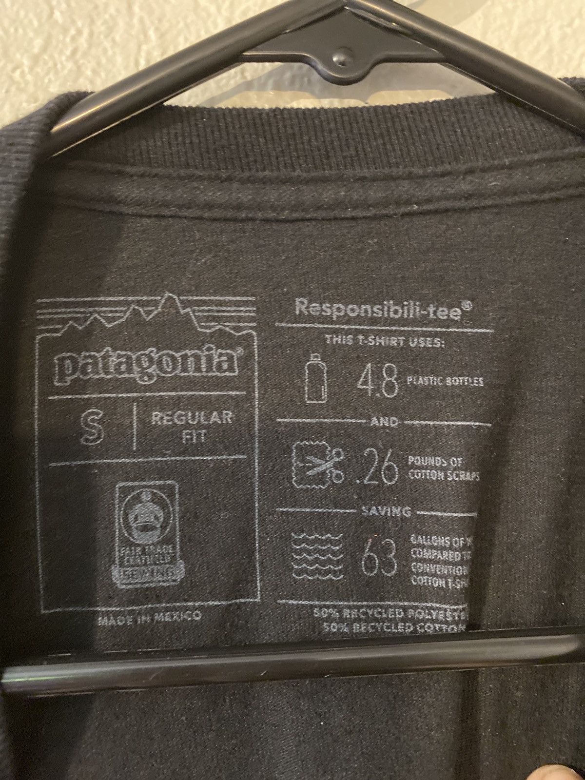 Patagonia Modern Patagonia long sleeve tee Size US S / EU 44-46 / 1 - 3 Thumbnail