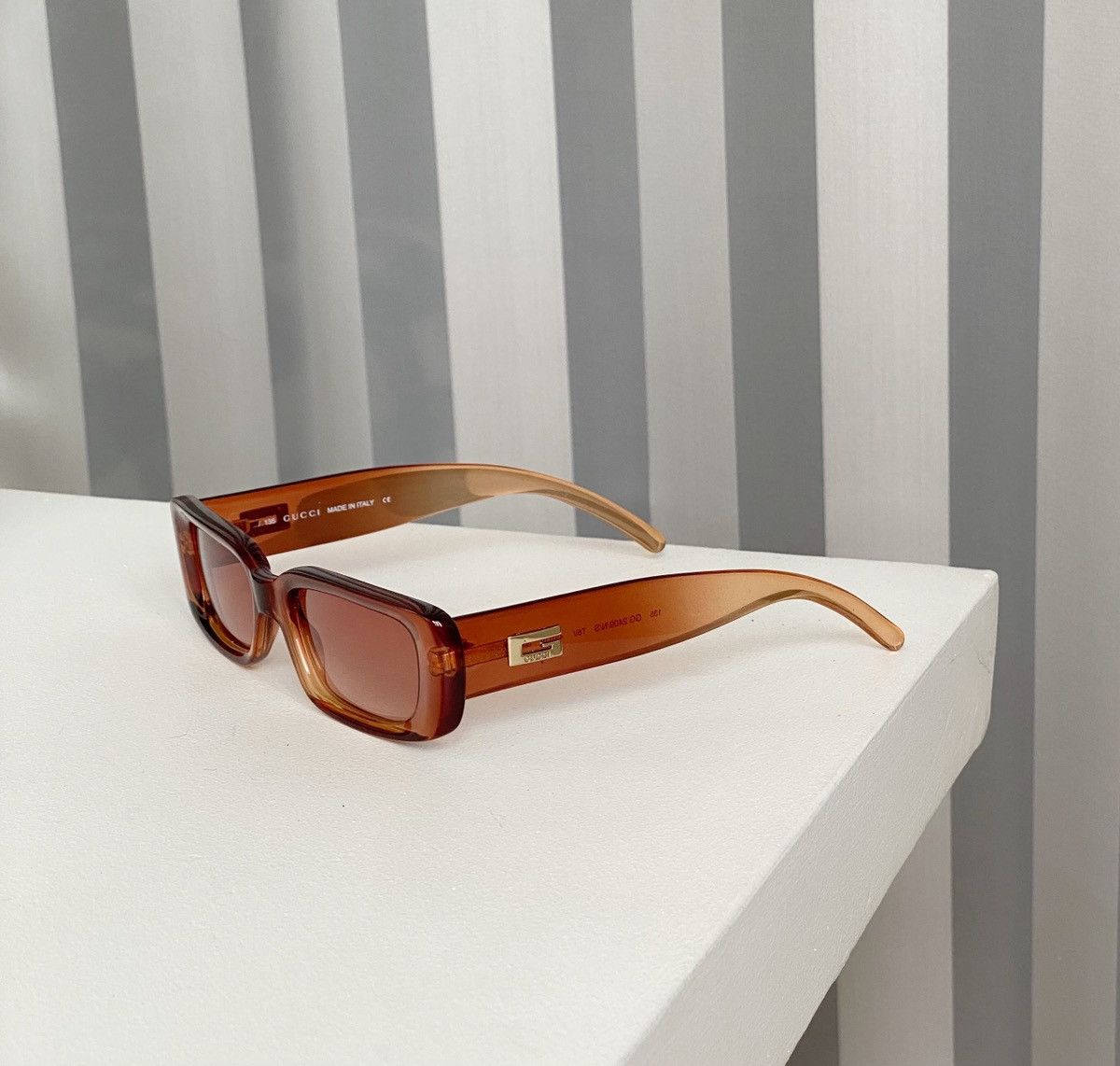 Gucci GUCCI FW1998 Tom Ford Square Logo Sunglasses GG 2409/N/S Size ONE SIZE - 5 Thumbnail