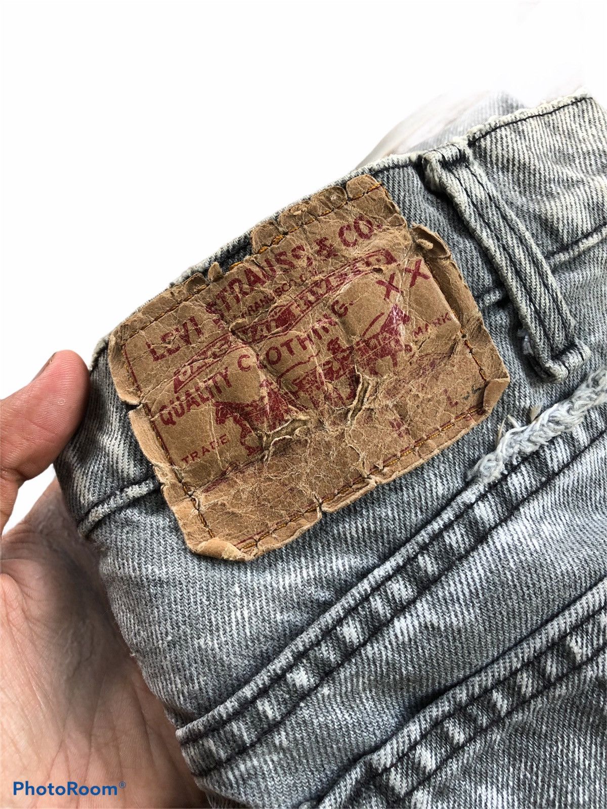 Levi's Vintage Levi’s 505 Jeans Acid Wash Black Denim Size US 30 / EU 46 - 4 Thumbnail