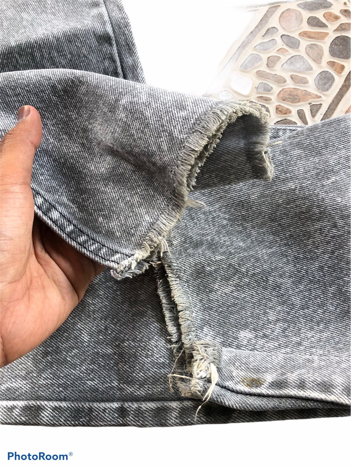 Levi's Vintage Levi’s 505 Jeans Acid Wash Black Denim Size US 30 / EU 46 - 7 Thumbnail