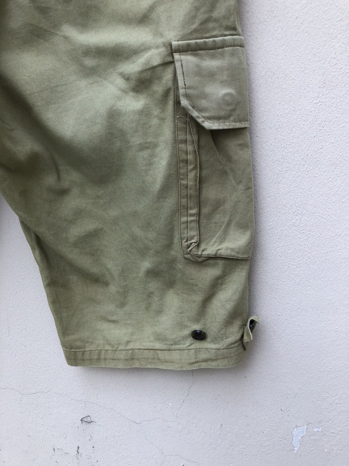 A.P.C. A.P.C. Military Style Parachute Cargo Short Size US 30 / EU 46 - 15 Thumbnail