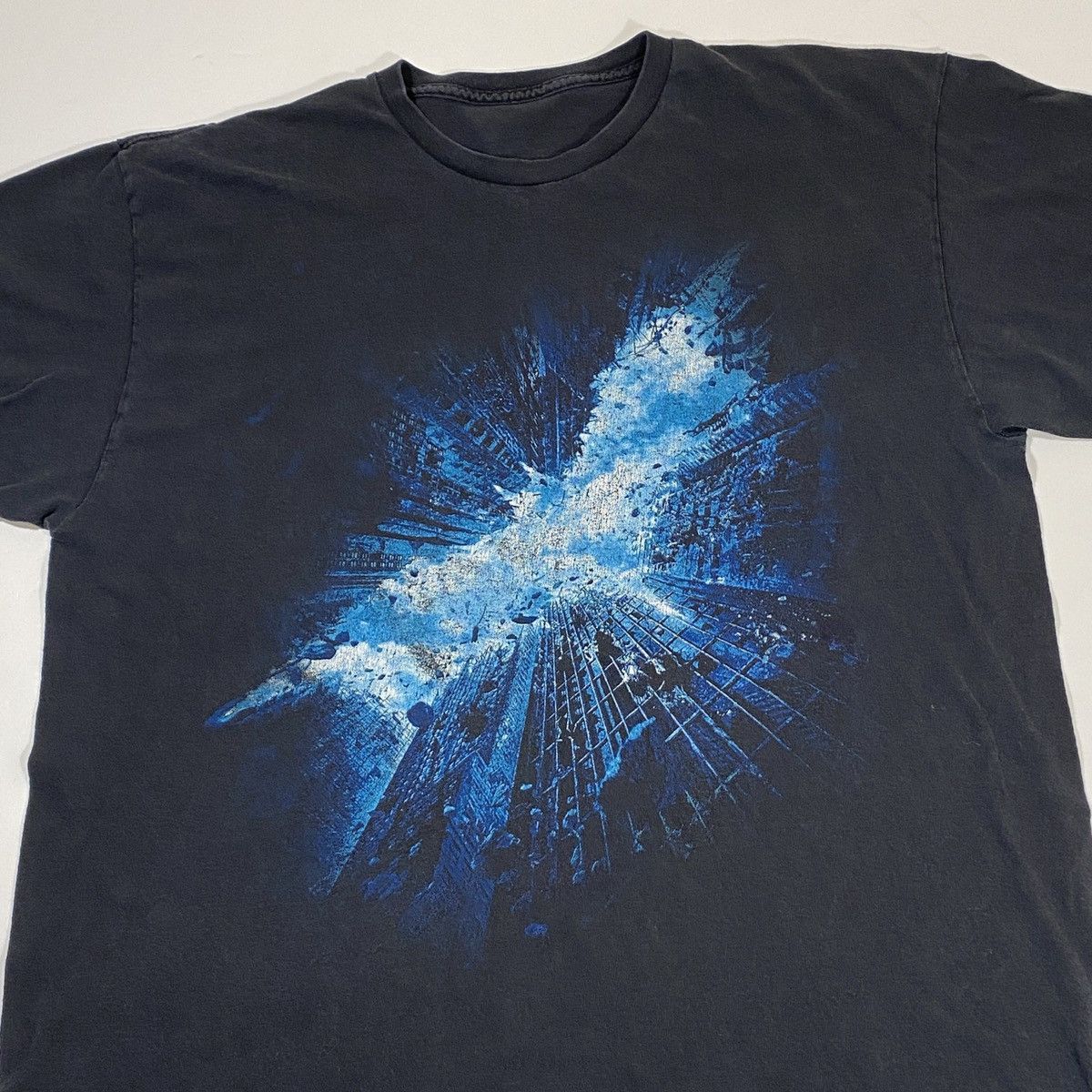 Vintage 08’ The Dark Knight Tee Size US XL / EU 56 / 4 - 2 Thumbnail