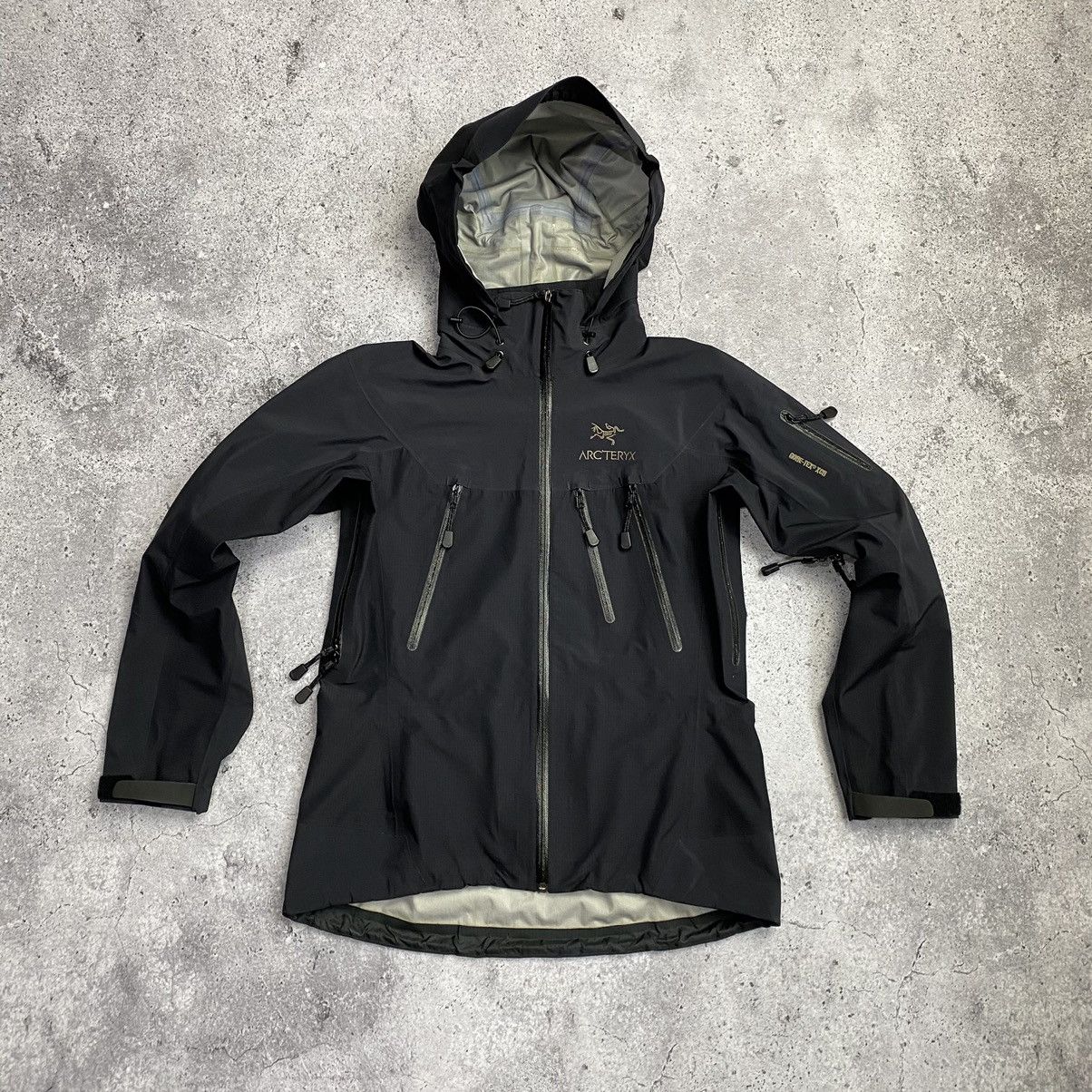 Arc'Teryx Vintage Arcteryx Theta AR Gore Tex XCR Jacket 2000s Grailed