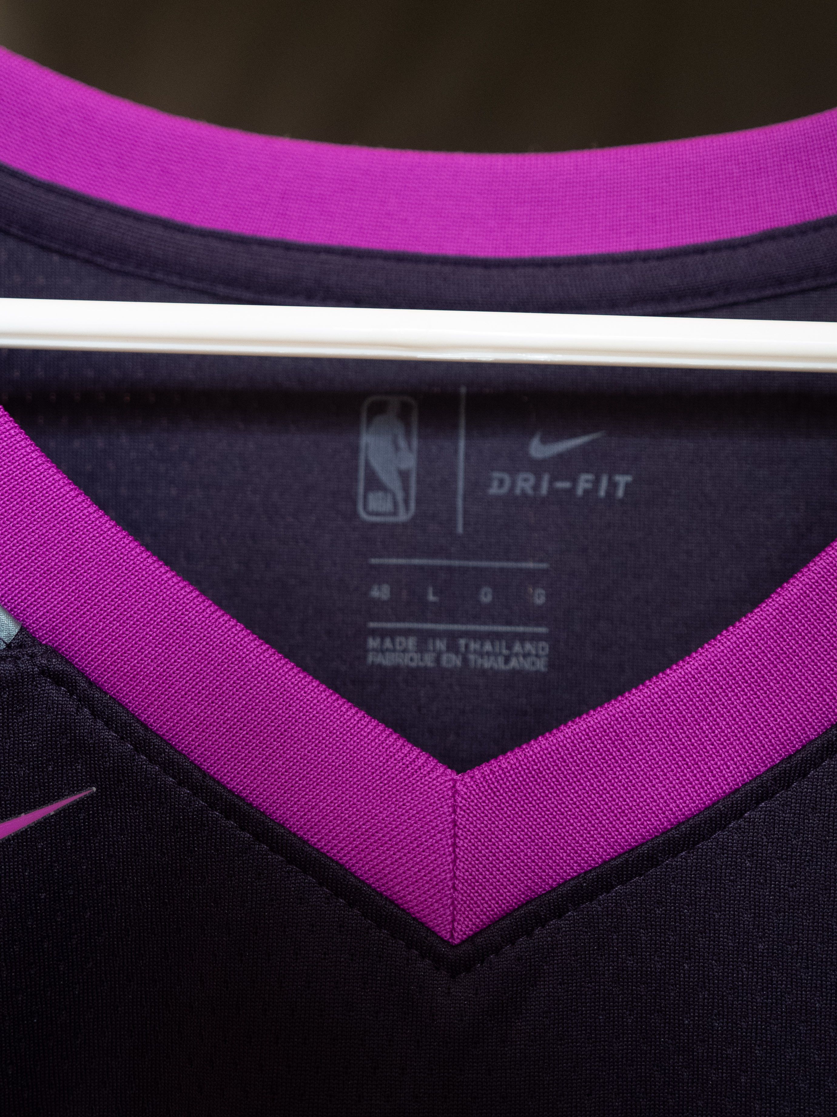 Nike RARE - Purple Rain - Jimmy Butler - Timberwolves Jersey Size US L / EU 52-54 / 3 - 6 Thumbnail