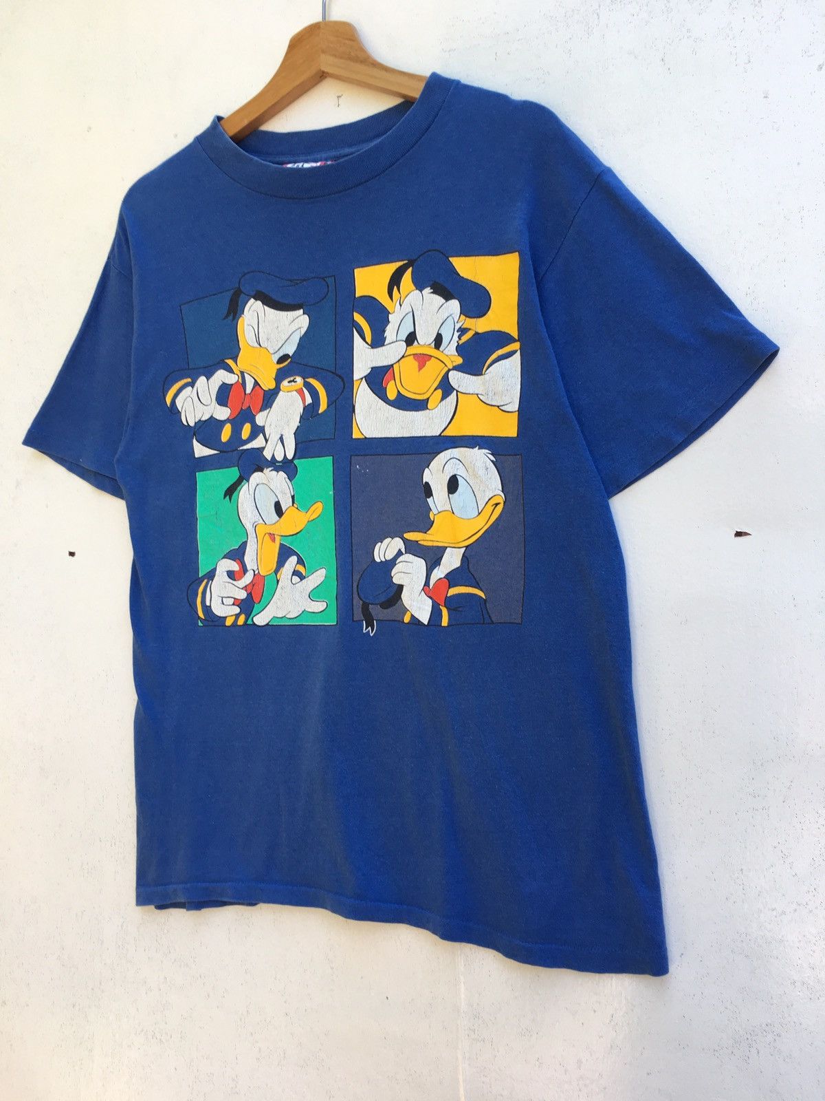 Cartoon Network Vintage 90s Donald Duck Walt Disney Cartoon Tshirt Size US M / EU 48-50 / 2 - 3 Thumbnail