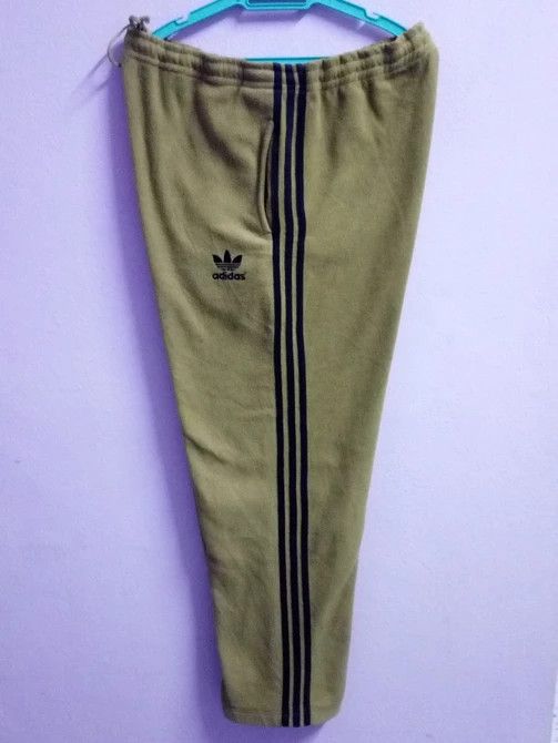 Adidas × Vintage Vintage Adidas Trefoil Sweatpants Cotton Size US 36 / EU 52 - 2 Thumbnail