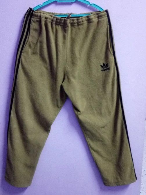 Adidas × Vintage Vintage Adidas Trefoil Sweatpants Cotton Size US 36 / EU 52 - 1 Thumbnail