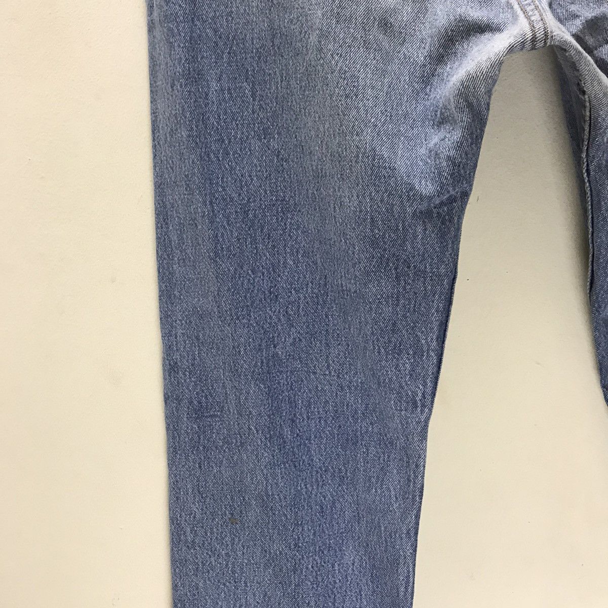 Levi's Vintage 90s Levis 501 Distressed Lightwash Made In USA Size US 32 / EU 48 - 15 Thumbnail