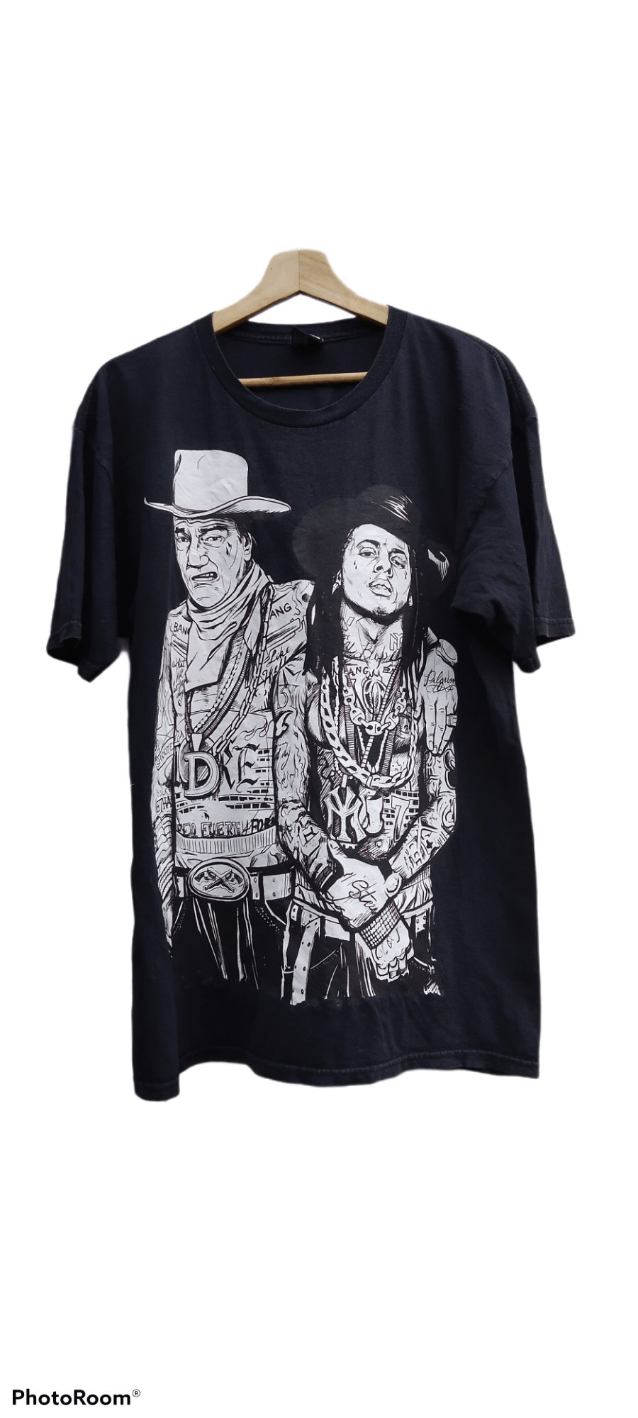 Lil Wayne × Rap Tees × Vintage RAPPERS LIL WAYNE AND AMERICAN ACTOR JOHN OVERPRINT Size US L / EU 52-54 / 3 - 1 Thumbnail