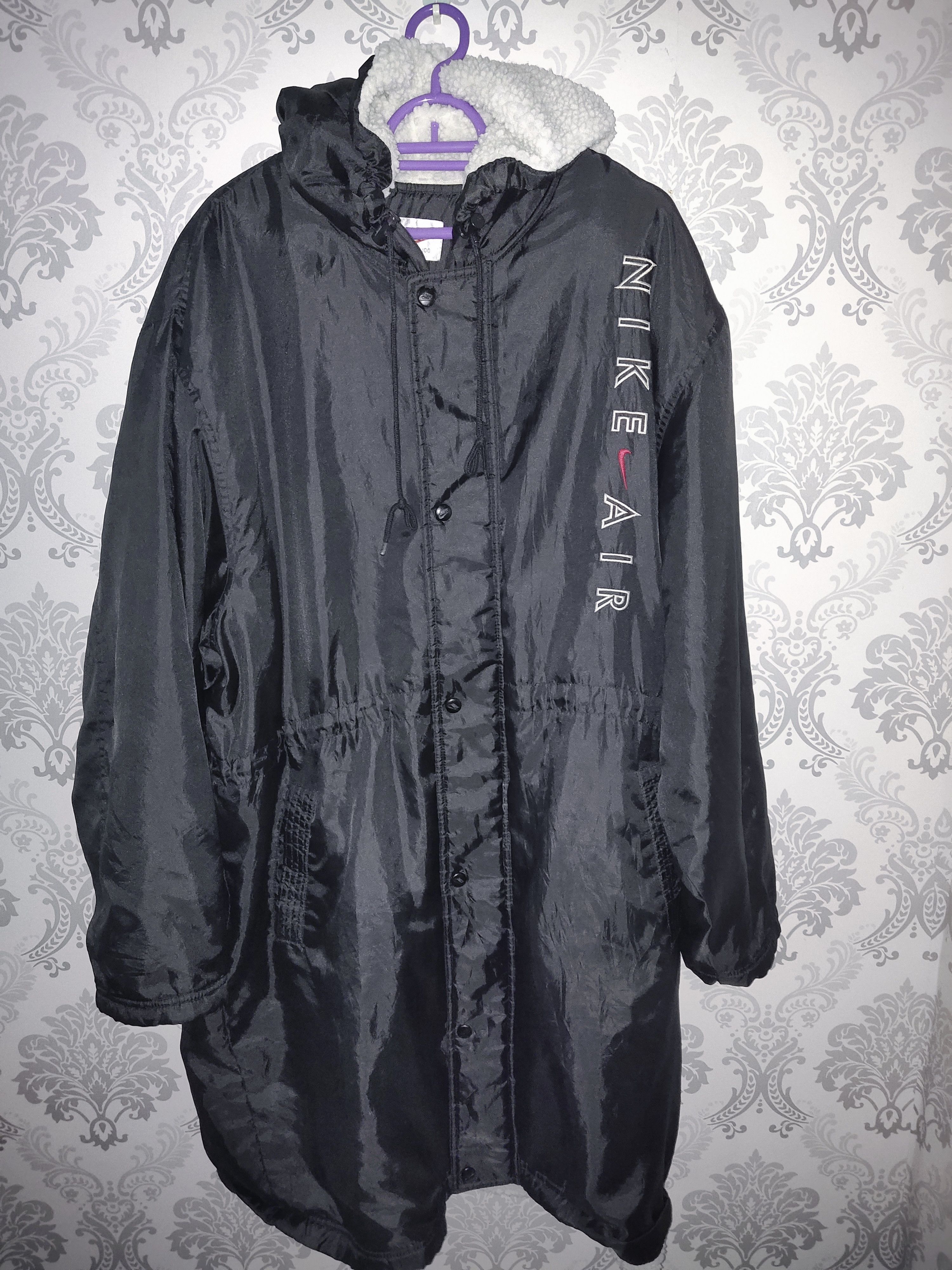 Nike × Vintage Vintage 90's Nike Big Logo Long Jacket / Parka Size US L / EU 52-54 / 3 - 2 Thumbnail