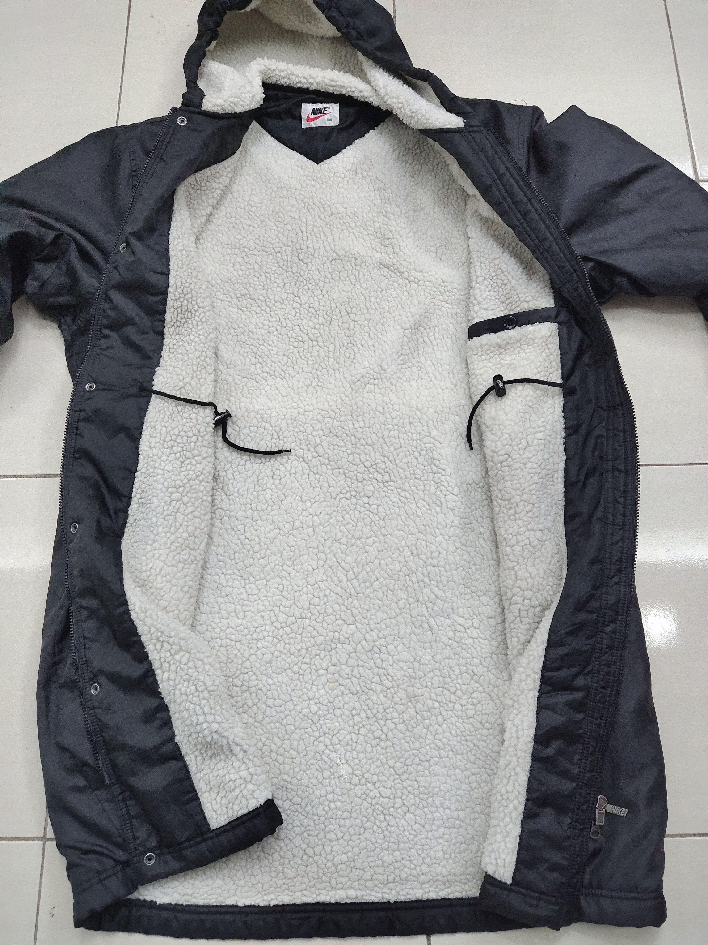Nike × Vintage Vintage 90's Nike Big Logo Long Jacket / Parka Size US L / EU 52-54 / 3 - 11 Thumbnail