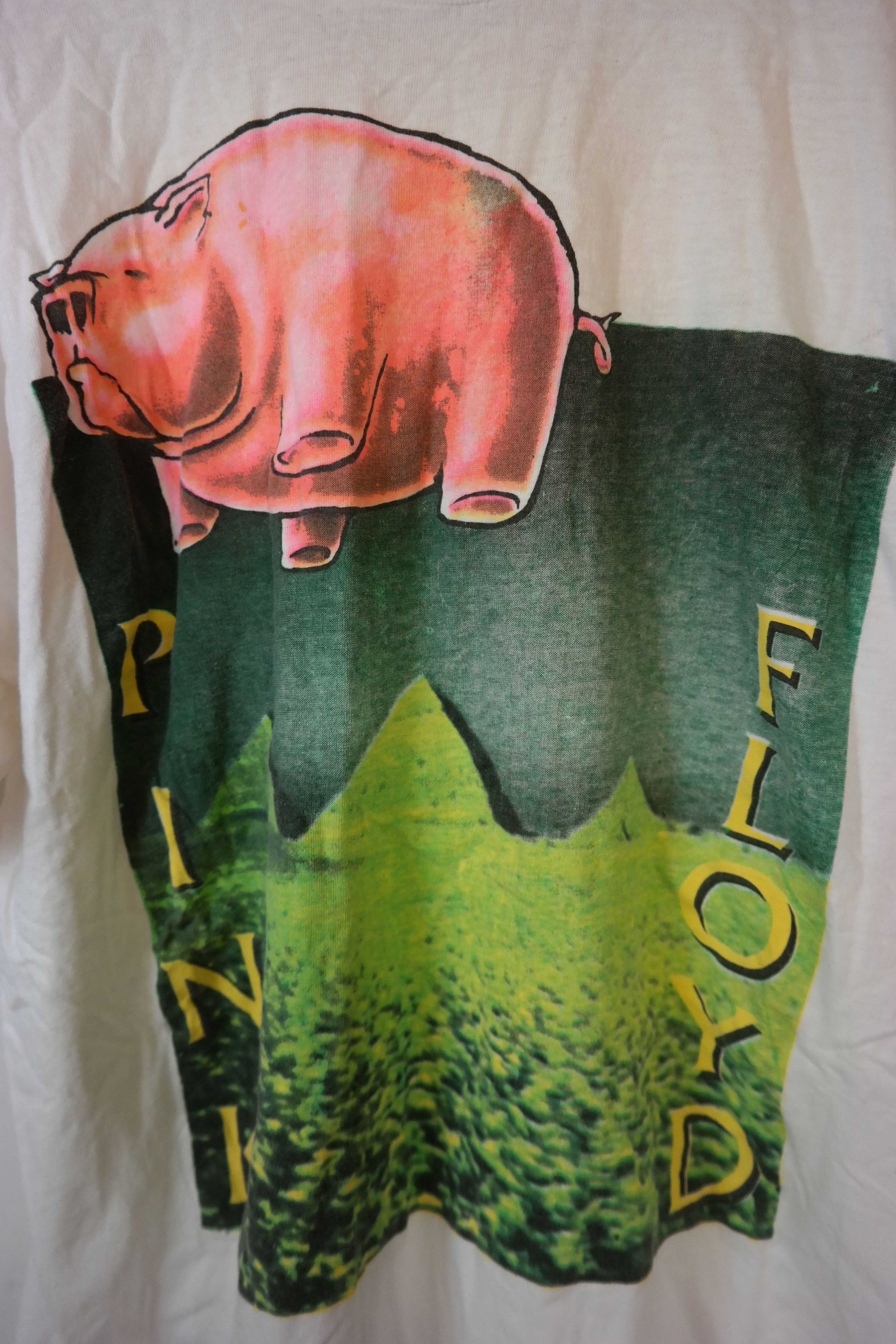 Vintage PINK FLOYD PIG TOUR T-SHIRT Size US XL / EU 56 / 4 - 4 Thumbnail