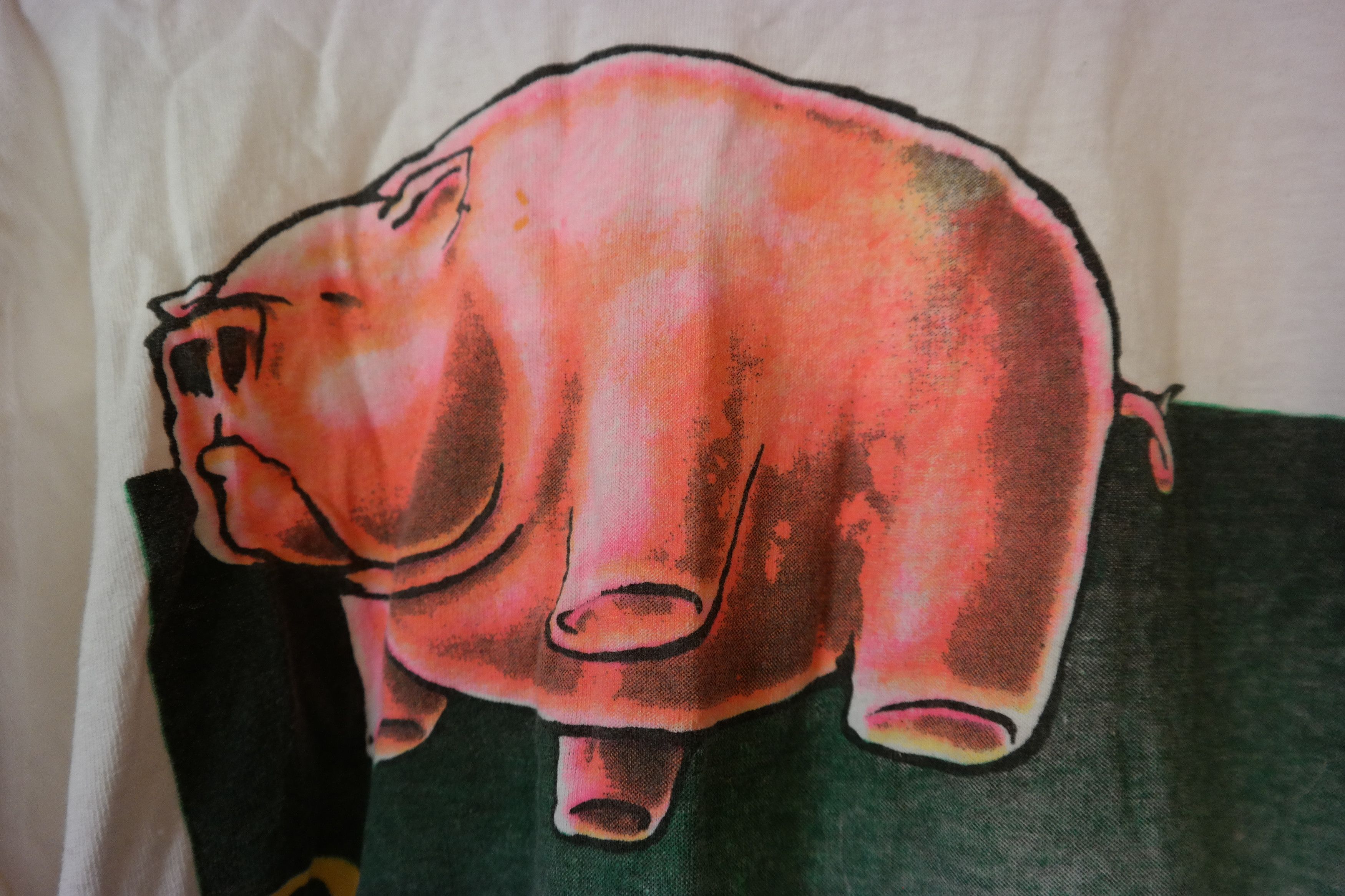 Vintage PINK FLOYD PIG TOUR T-SHIRT Size US XL / EU 56 / 4 - 6 Thumbnail