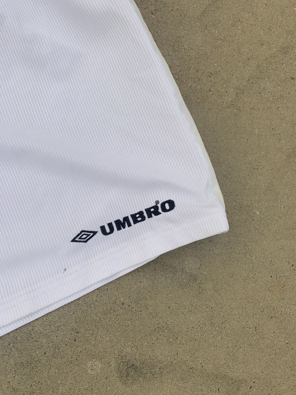 Umbro Vintage 90’s Umbro Shorts Size US 32 / EU 48 - 4 Thumbnail