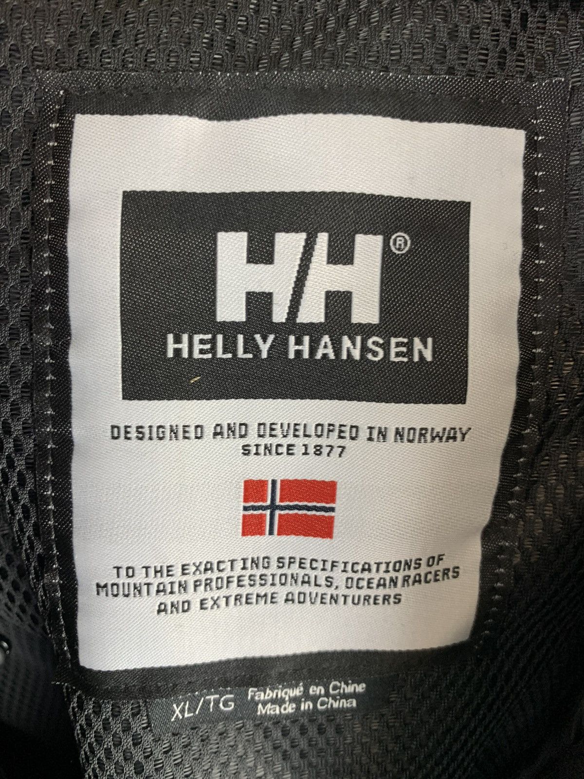 Helly Hansen × Vintage Helly Hansen Black Ski Jacket Size US XL / EU 56 / 4 - 2 Thumbnail