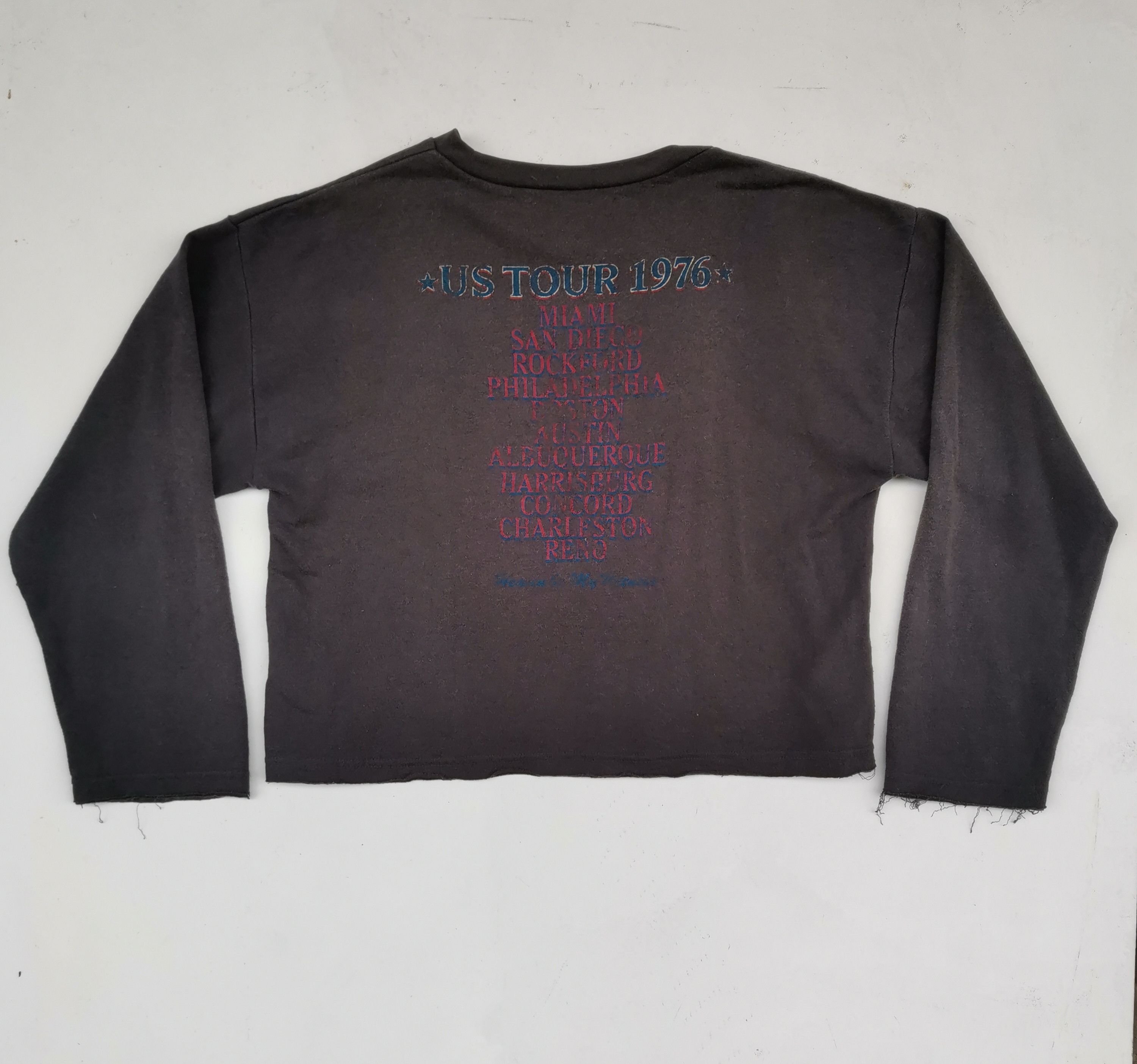 Japanese Brand Vintage Franticin All Gaiety US Tour 1976 T-shirt Size US M / EU 48-50 / 2 - 6 Thumbnail