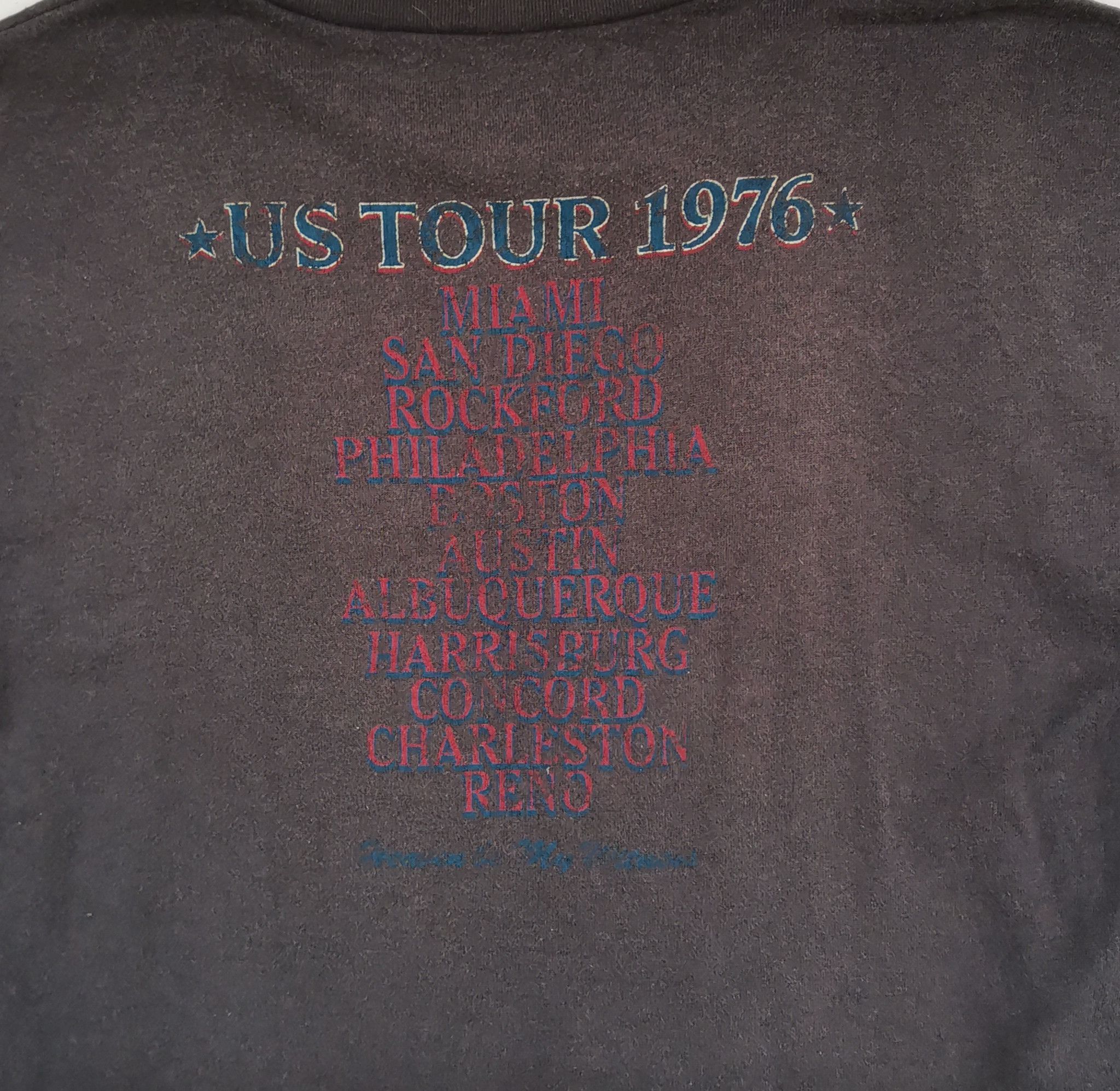 Japanese Brand Vintage Franticin All Gaiety US Tour 1976 T-shirt Size US M / EU 48-50 / 2 - 5 Thumbnail