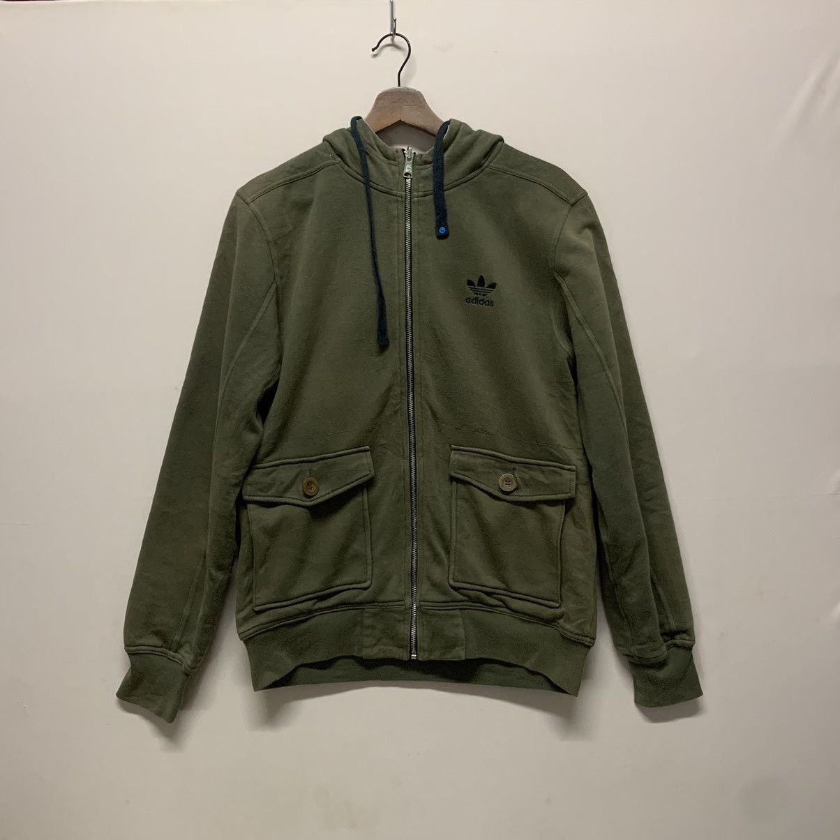 Vintage Vintage Adidas SmallLogo Embroidery ZipUps Reversible Jacket Size US L / EU 52-54 / 3 - 1 Thumbnail