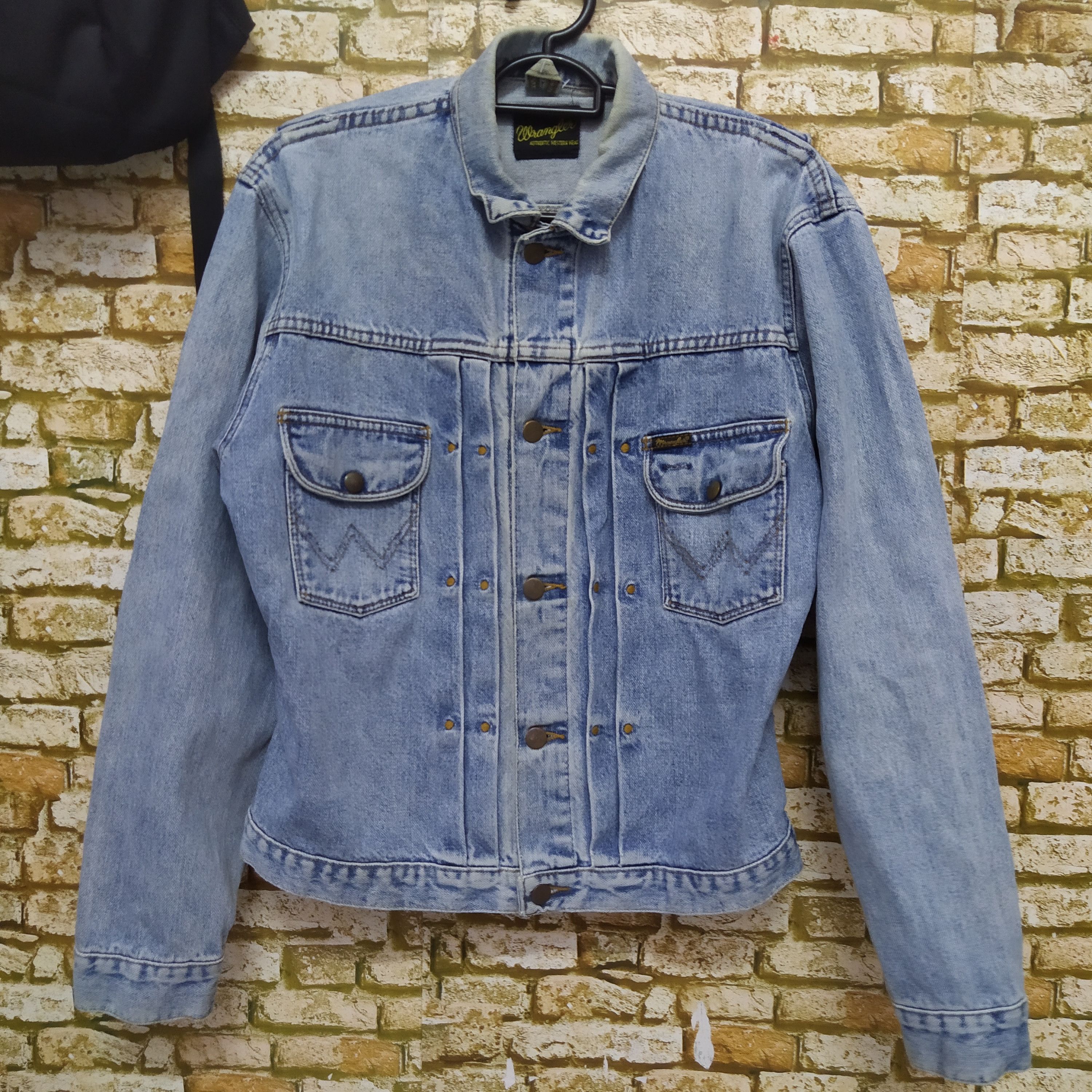 Vintage VTG WRANGLER DOUBLE POCKET DENIM JACKET (B975) Size US M / EU 48-50 / 2 - 1 Thumbnail