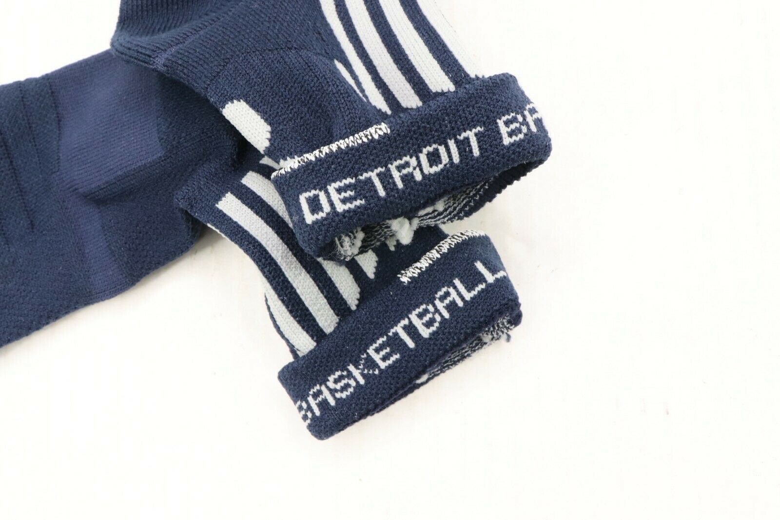 Nike New Nike NBA Team Issued Detroit Pistons Crew Socks Navy Size ONE SIZE - 8 Thumbnail