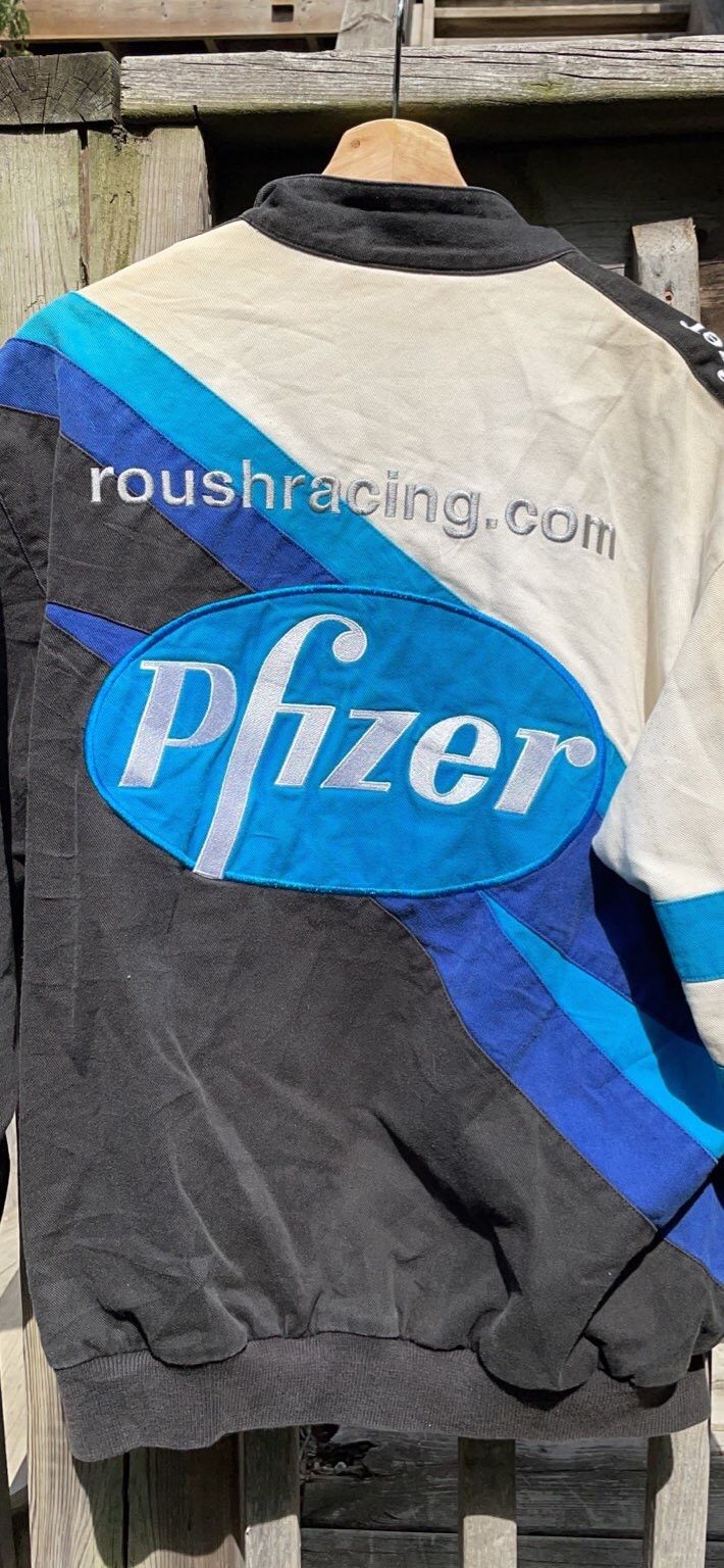 Chase Authentics × Ford × NASCAR Vintage Chase Authentics PFIZER NASCAR Jacket (M) Size US M / EU 48-50 / 2 - 5 Thumbnail