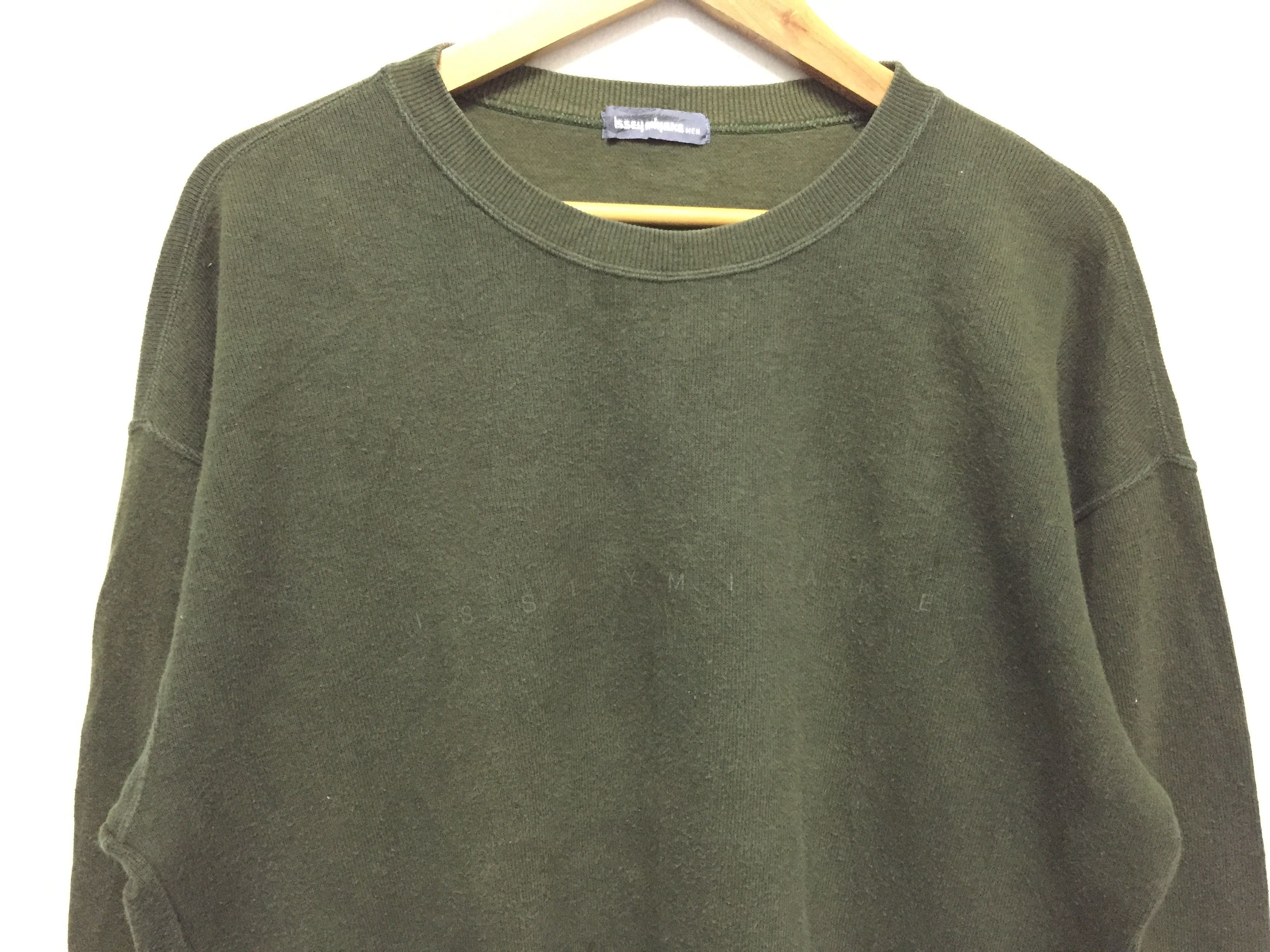 Issey Miyake 90's Issey Miyake Men logo sweatshirt Size US M / EU 48-50 / 2 - 3 Thumbnail