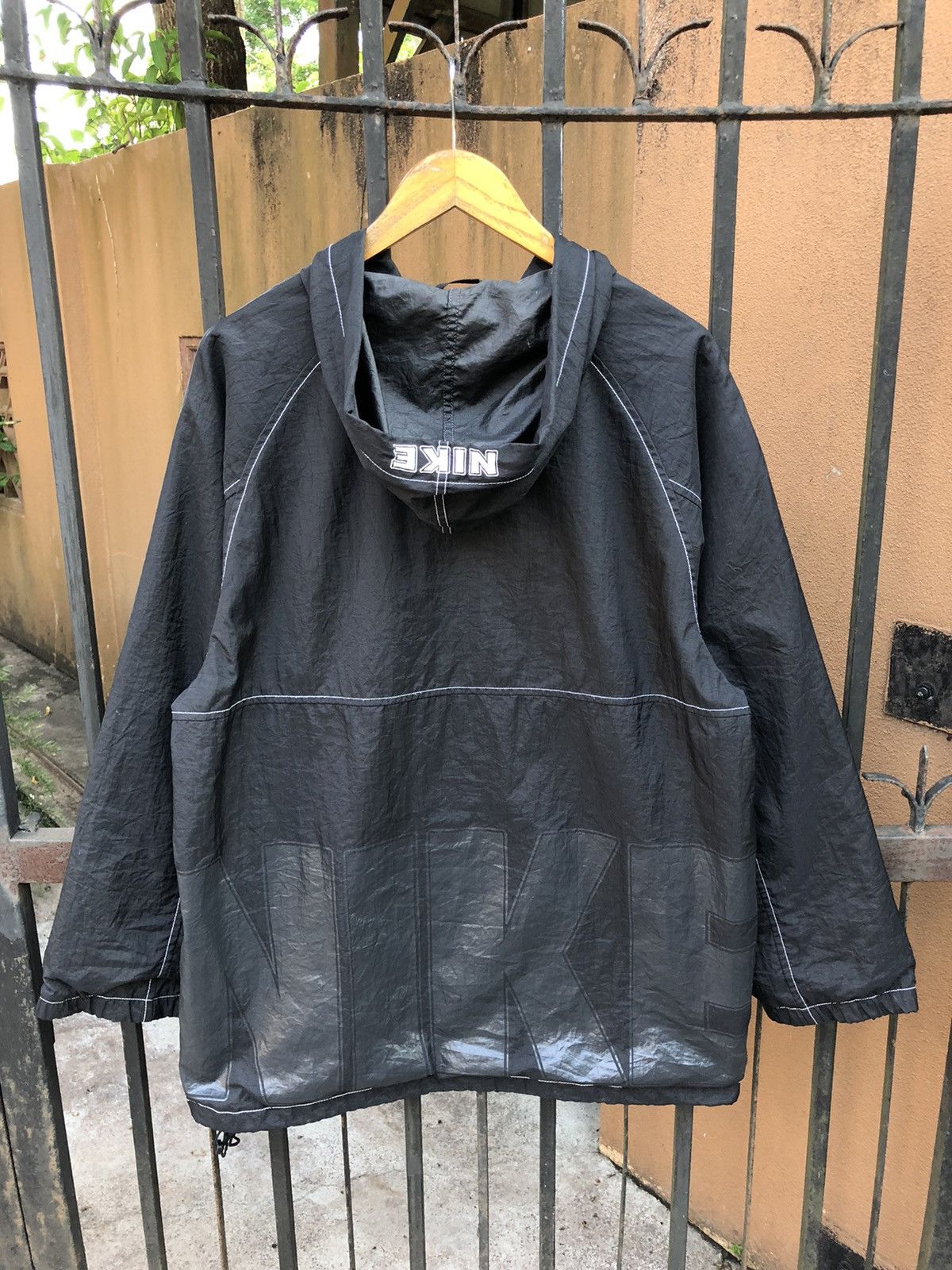 Nike × Vintage Vintage 90s Nike Big Spellout Windbreaker Size US L / EU 52-54 / 3 - 1 Thumbnail