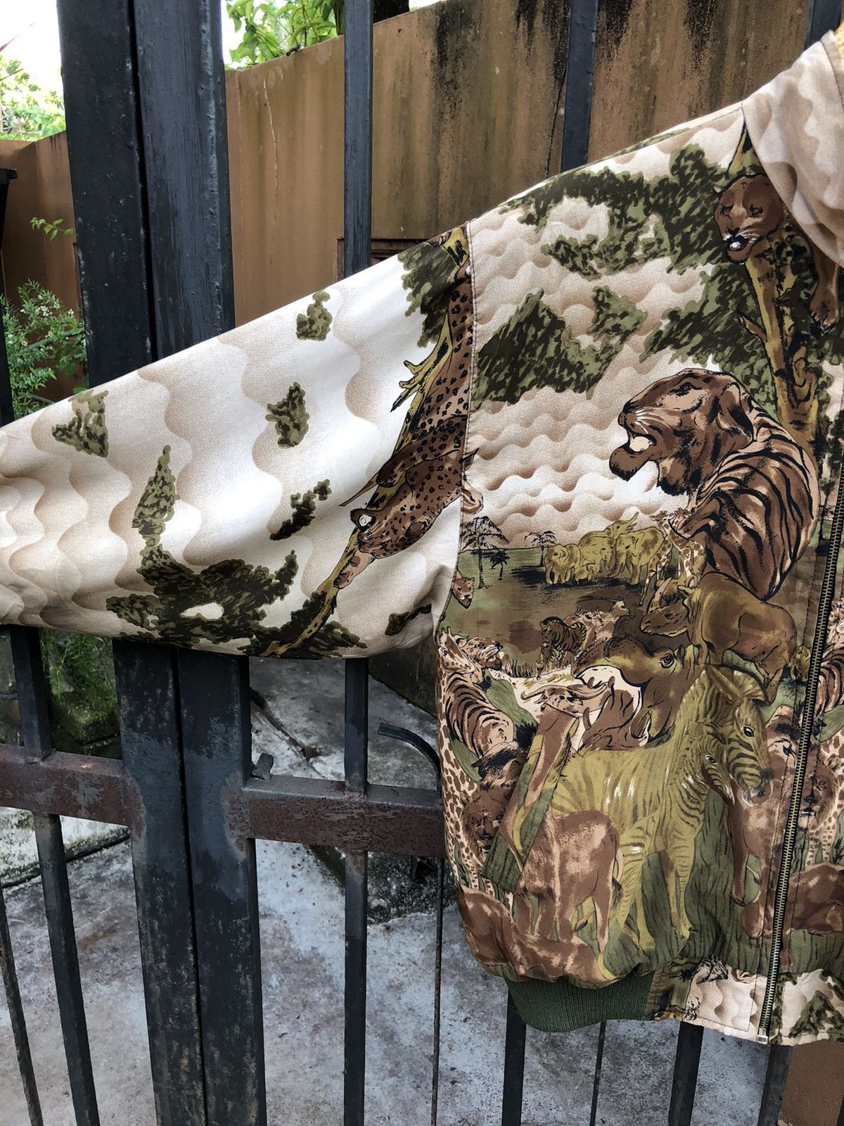 Habitat × Vintage Vintage Animal Print Habitat Jacket Size US M / EU 48-50 / 2 - 4 Thumbnail