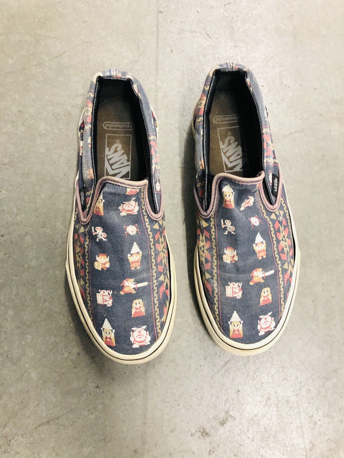 Vintage Vans x Zelda x Nintendo slip on shoes 6.5 vintage Size US 6.5 / EU 39-40 - 1 Preview