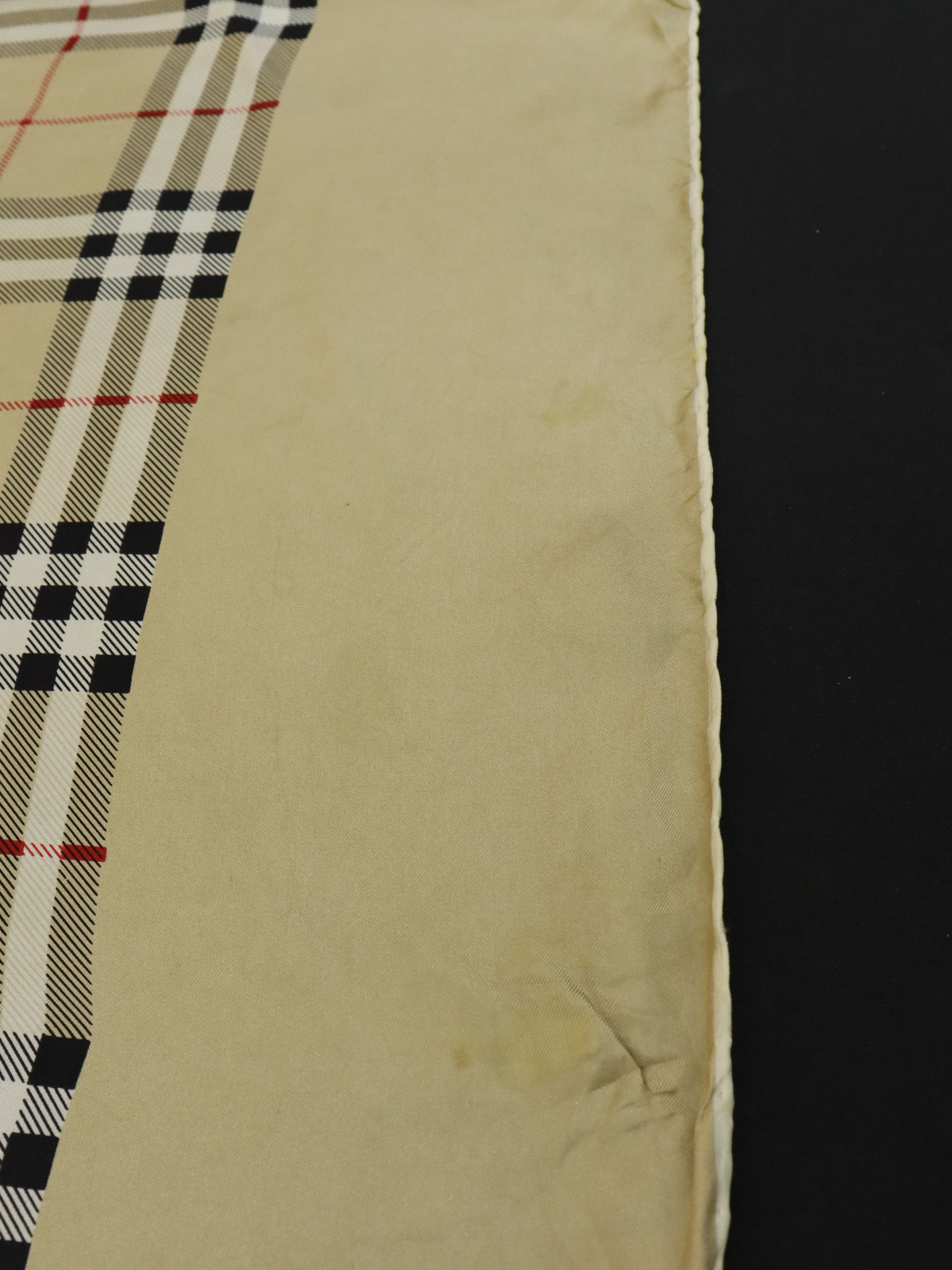 Burberry Vtg. Burberry Pure Silk Scarf Stunning Classic Check Size ONE SIZE - 11 Thumbnail
