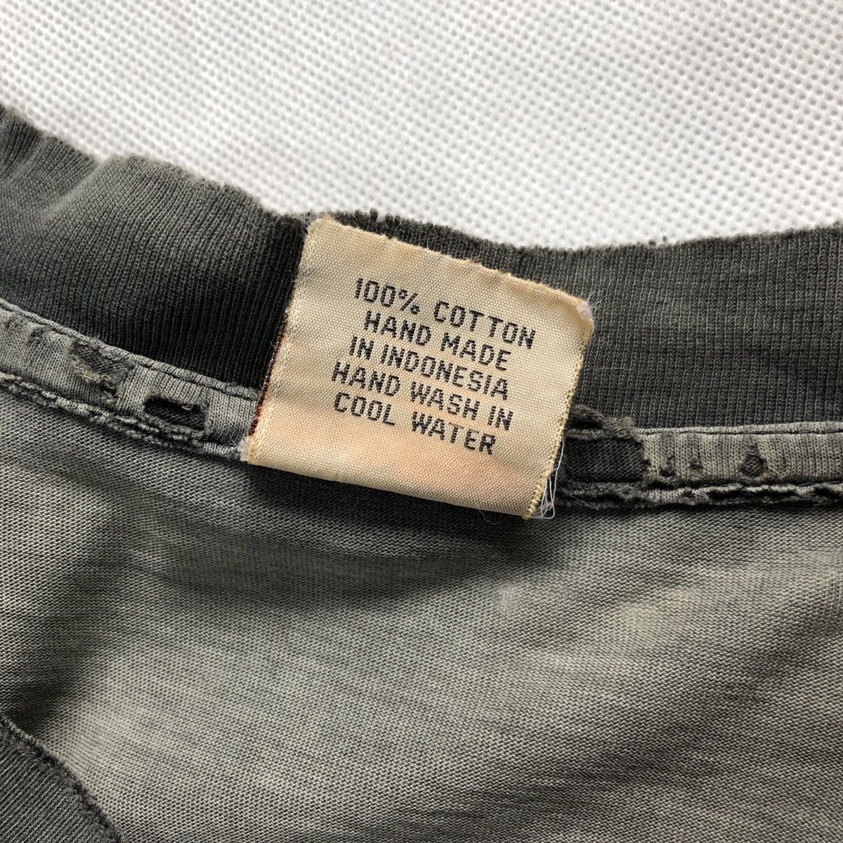 Handmade × Primitive × Vintage Rare! Vintage Bali Primitive Tribal Distressed Tee Size US L / EU 52-54 / 3 - 11 Thumbnail