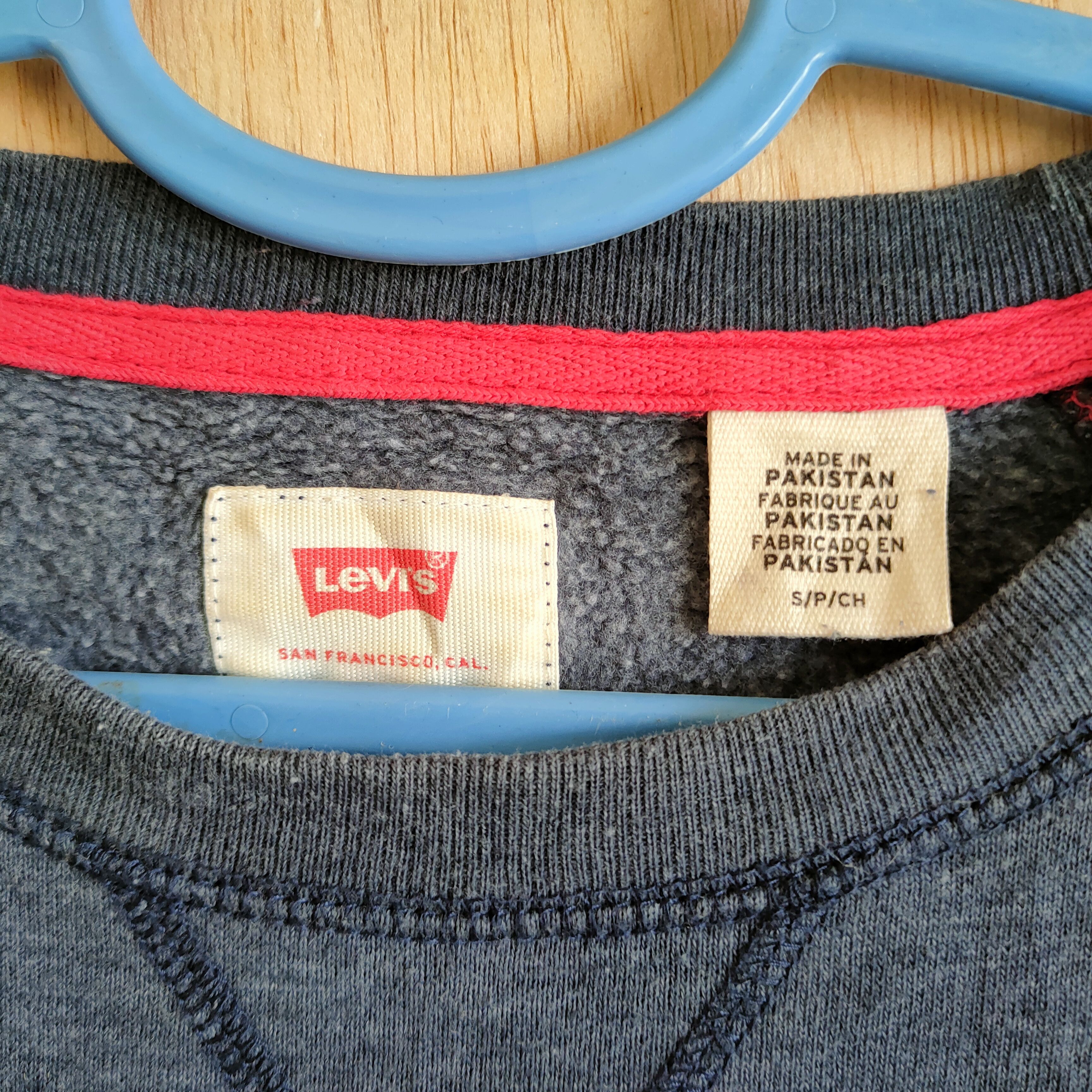 Levi's Vintage Clothing LEVI'S SWEATSHIRT Size US S / EU 44-46 / 1 - 5 Thumbnail