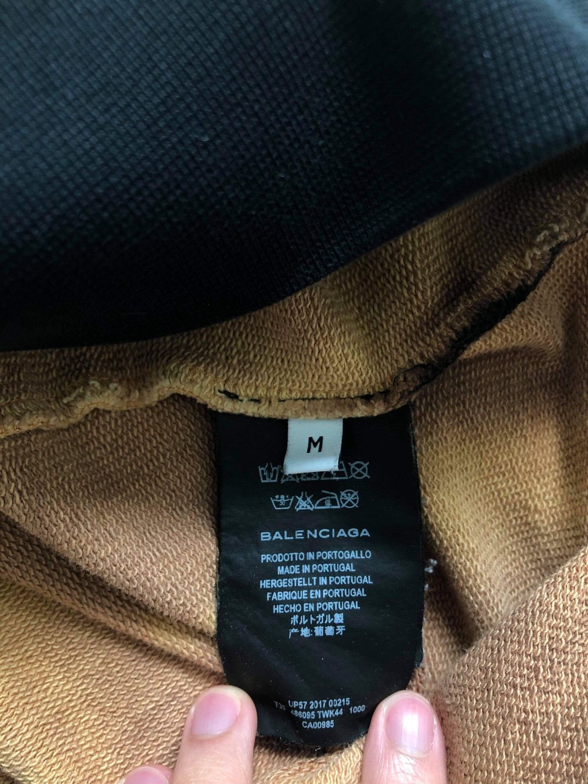Balenciaga Homme Crewneck Size US M / EU 48-50 / 2 - 5 Thumbnail
