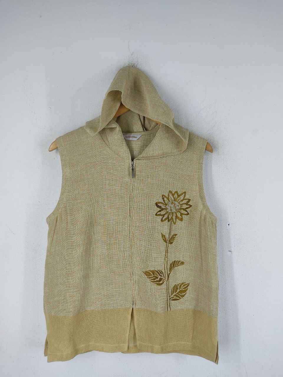 Japanese Brand × Vintage Embroidered Cleopatra Hooded Vest Size US M / EU 48-50 / 2 - 1 Thumbnail