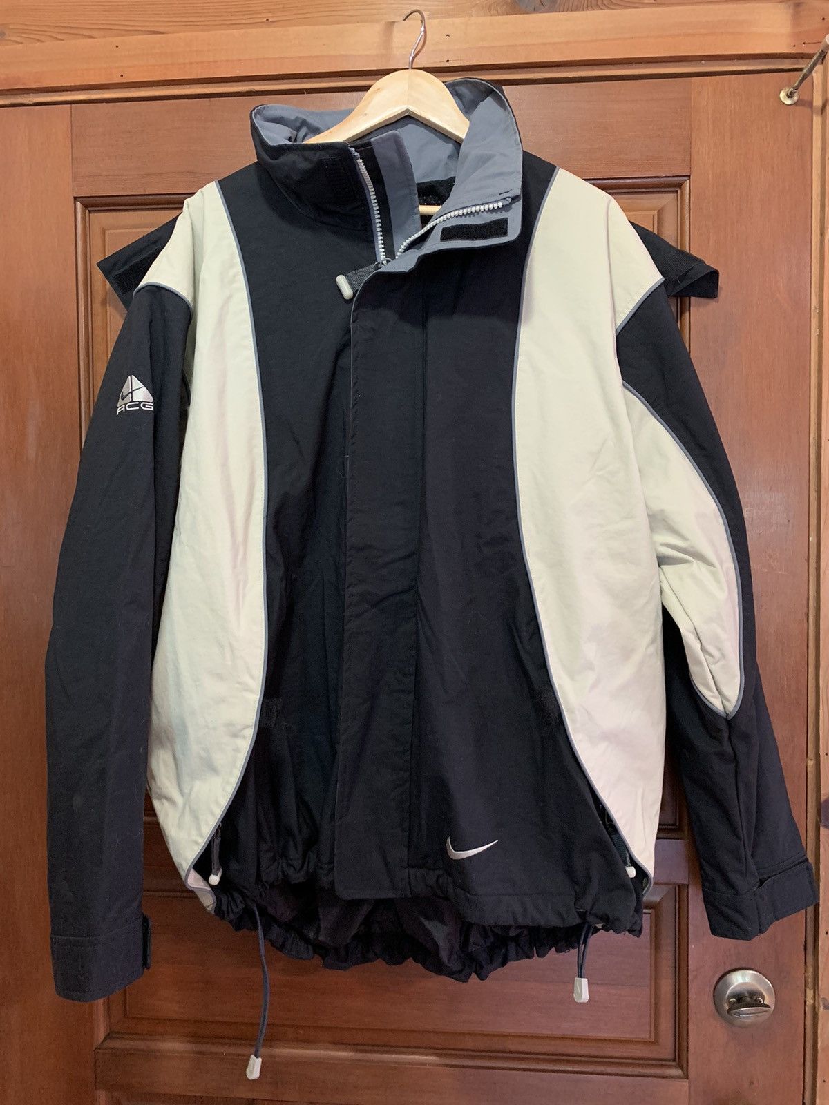 Nike × Nike ACG × Vintage *RARE* Vintage Nike ACG Storable Hood Jacket - XL Size US XL / EU 56 / 4 - 3 Thumbnail