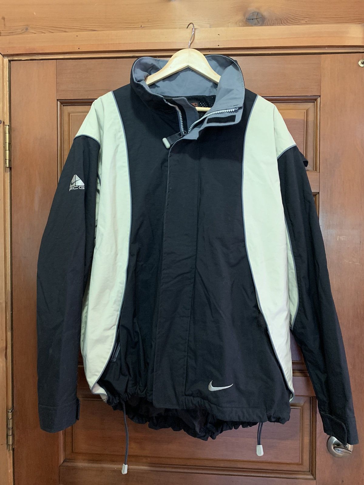 Nike × Nike ACG × Vintage *RARE* Vintage Nike ACG Storable Hood Jacket - XL Size US XL / EU 56 / 4 - 1 Thumbnail