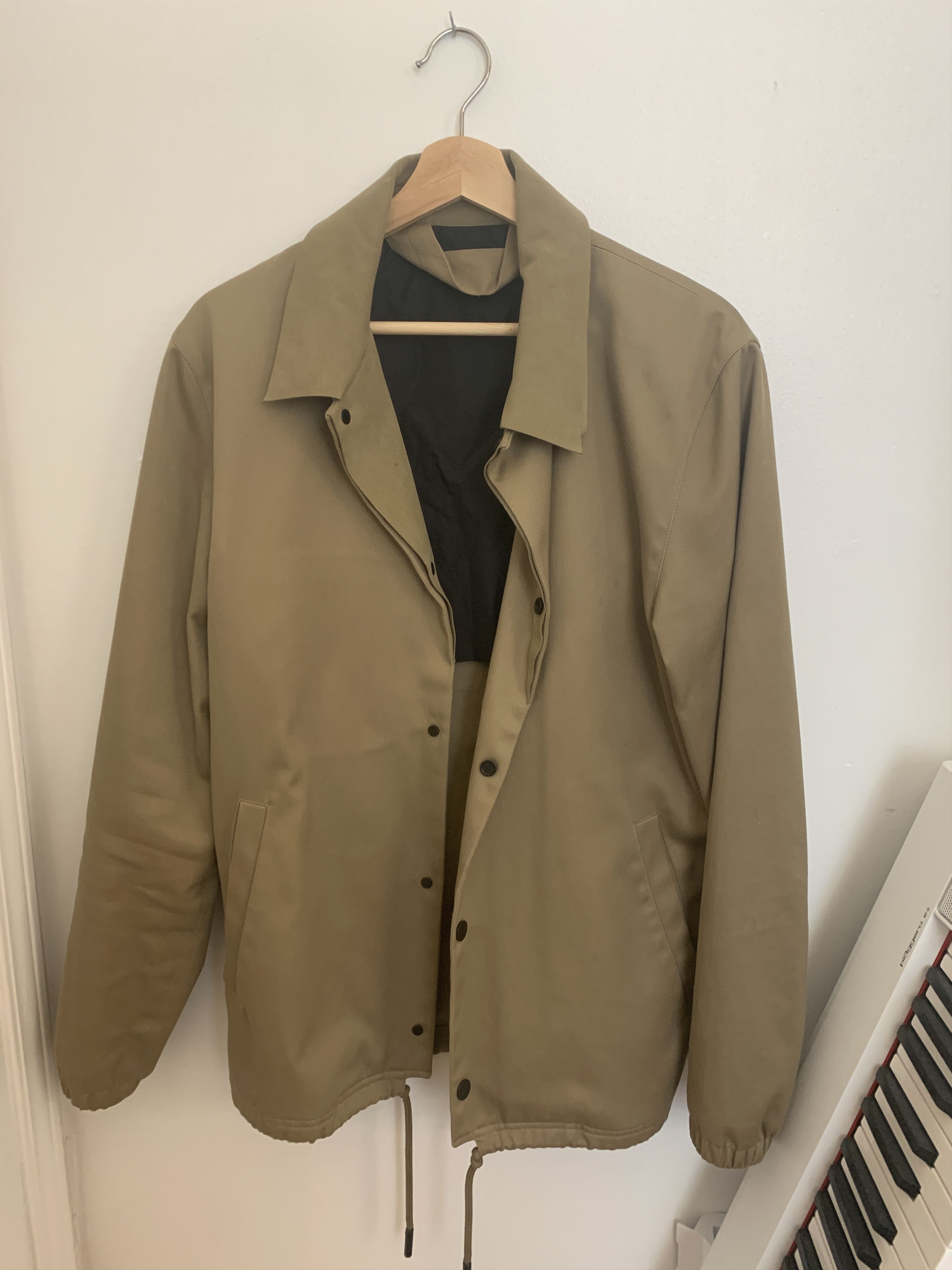 Acne Studios Acne Studios Tony cotton lux PSS15 Beige Coach Jacket 