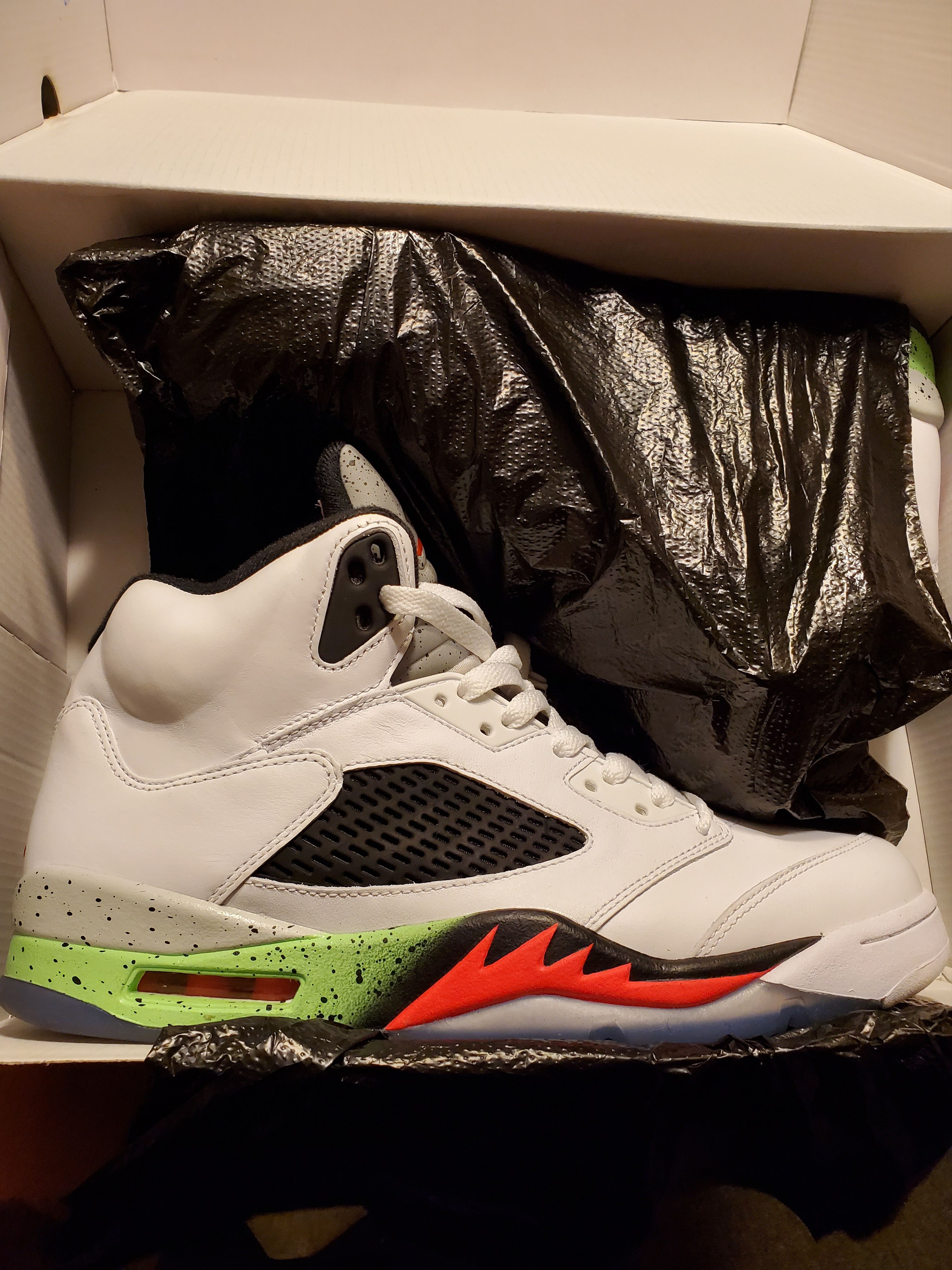 jordan retro 5 poison