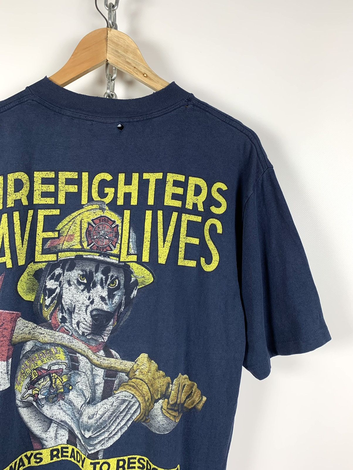 Big Dogs 90s Vintage Dog Firefighters Save Lives Always Ready Respond Size US L / EU 52-54 / 3 - 3 Thumbnail